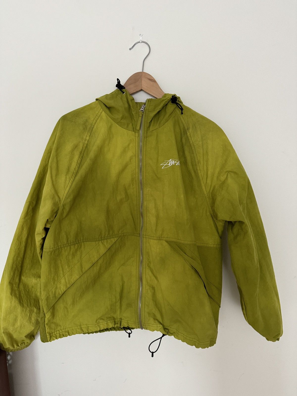 image of Stussy Beach Shell Jacket in Green, Women's (Size Small)