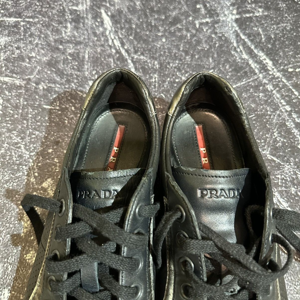 Prada PRADA - Men’s Leather Sneakers Size 8 Size US 8 / EU 41 - 15 Thumbnail