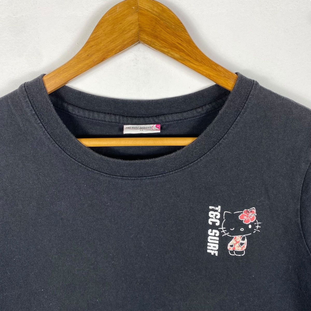 Other T&C Surf Designs x Hello Kitty Cartoon Graphic Women Tops Size L / US 10 / IT 46 - 2 Thumbnail