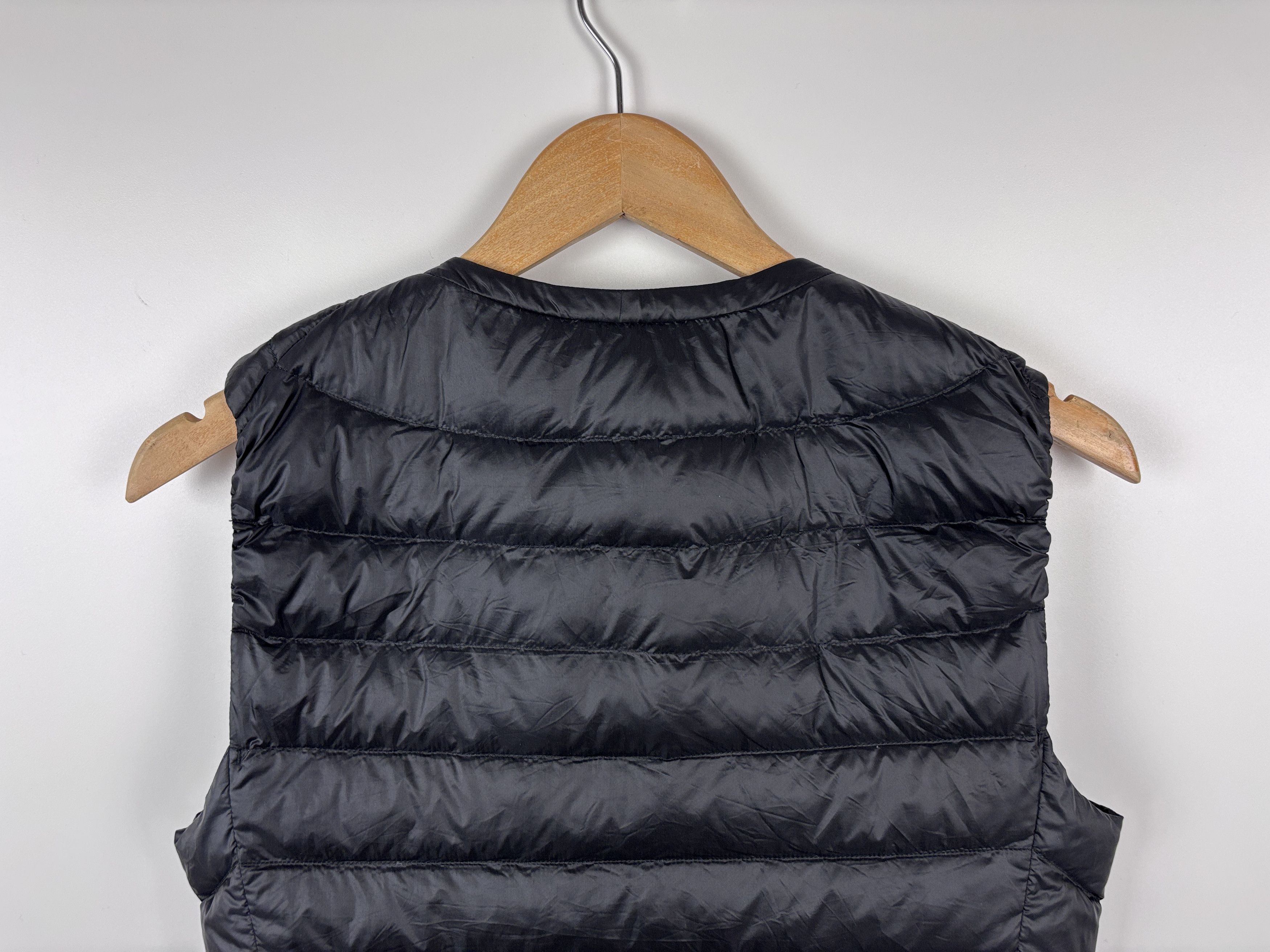 Uniqlo Mens Uniqlo Down Puffer Vest Black Size L Size L / US 10 / IT 46 - 6 Thumbnail