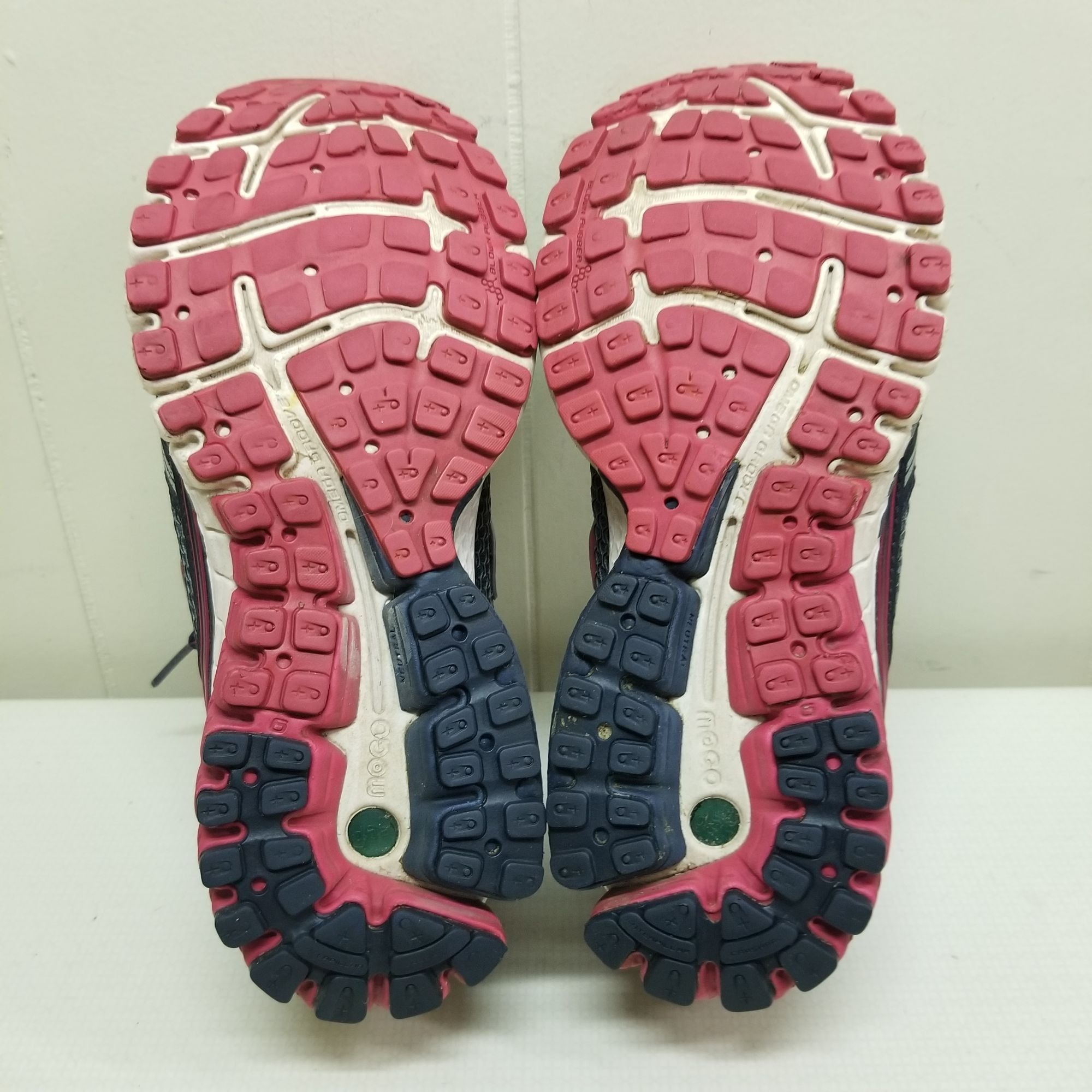 Brooks Brooks 8.5B Ghost 6 Neutral Black Pink Running Sport Tennis Size US 8.5 / IT 38.5 - 2 Thumbnail