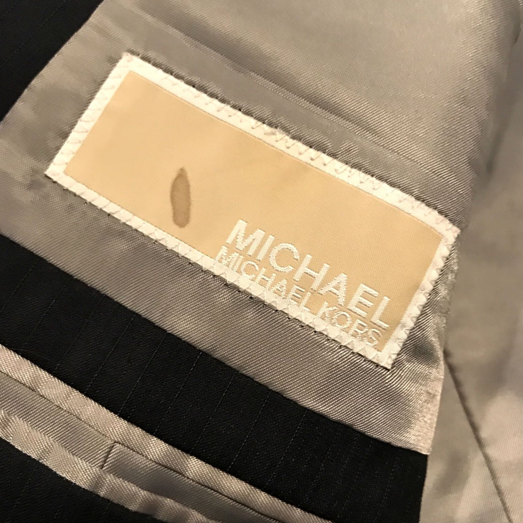 Michael Kors Michael Kors Blazer Men 18 Regular 2 Button Black Polyester Blend Long Jacket Coat Blazer Notch Lapel Size 48R - 2 Thumbnail