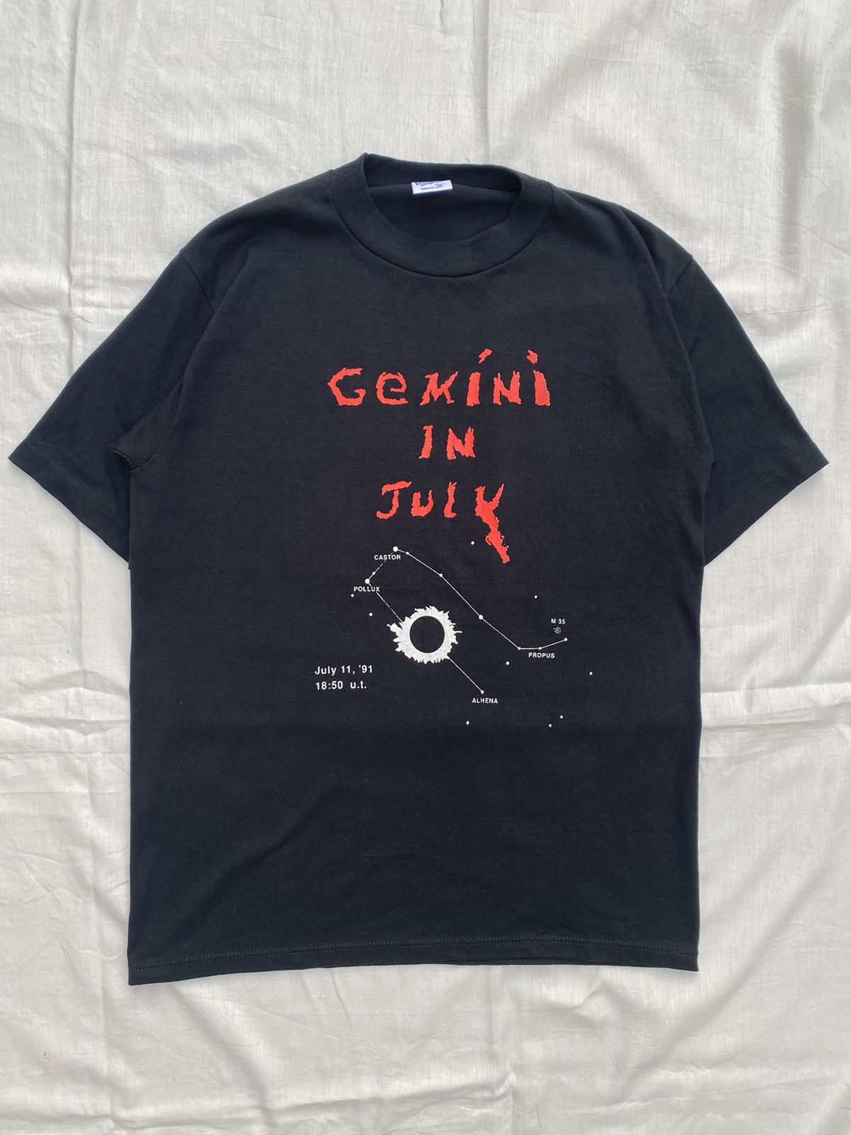 Vintage Vintage Corona Gemini in July Size US M / EU 48-50 / 2 - 1 Thumbnail