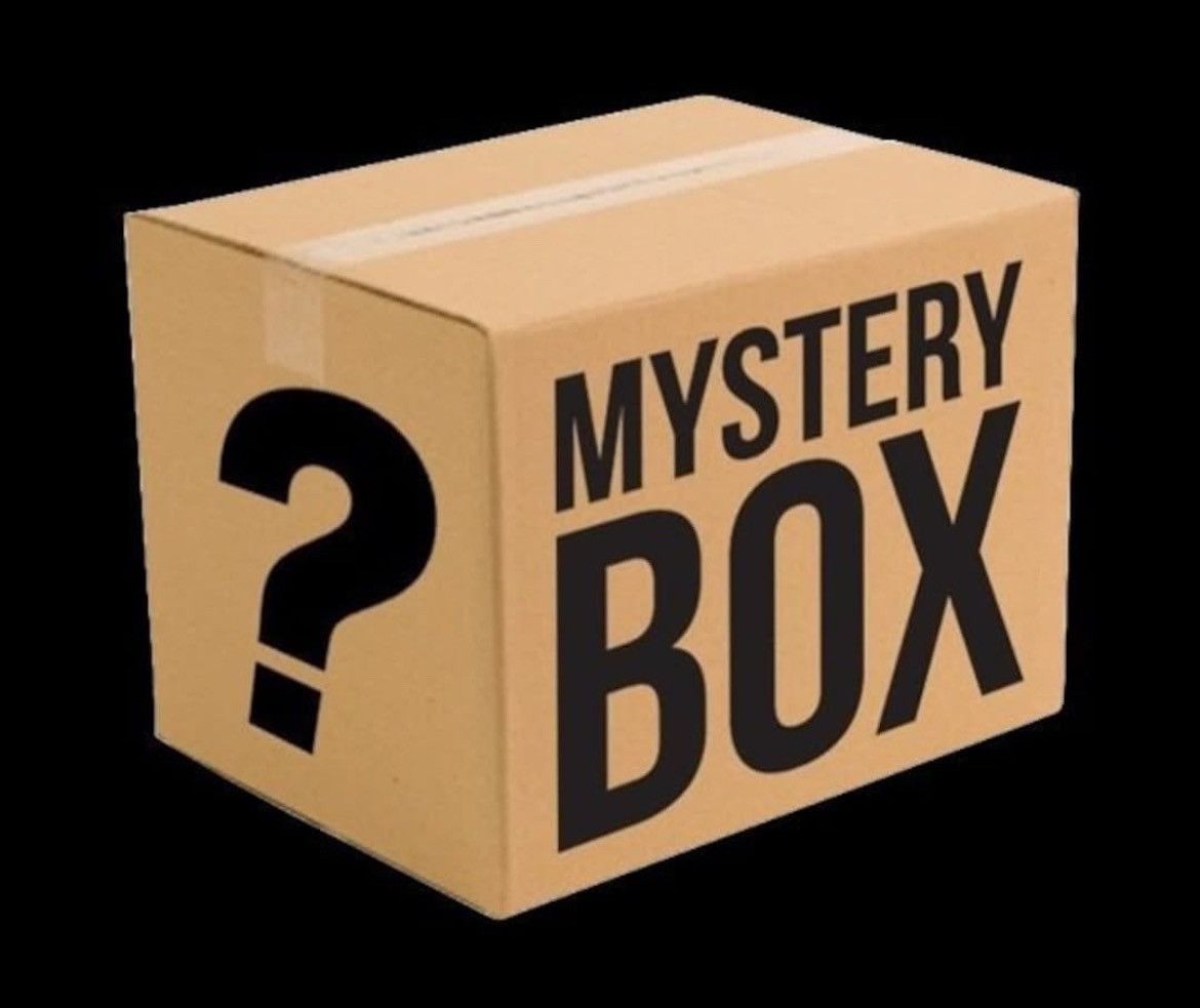 Other 2 Mystery Tee Shirts Size Small- 2XL Size US L / EU 52-54 / 3 - 2 Thumbnail