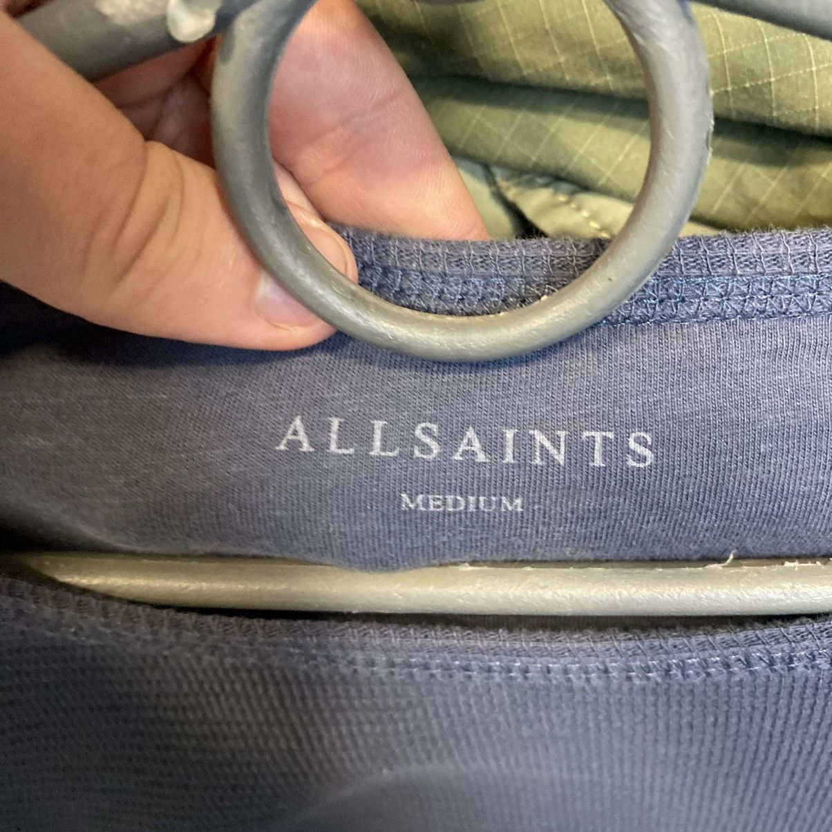 Allsaints Designer Allsaints small logo basic luxury longsleeve size M Size US M / EU 48-50 / 2 - 4 Thumbnail
