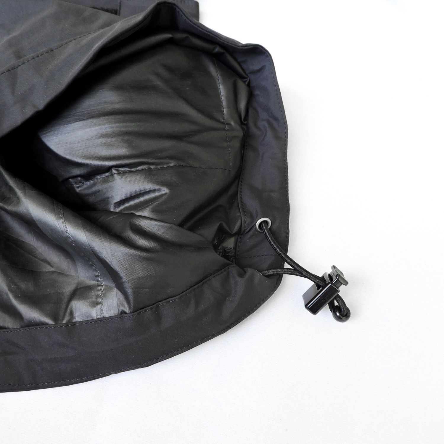 Burberry BURBERRY OUTDOOR WATERPROOF PACKABLE JACKET Size US S / EU 44-46 / 1 - 12 Thumbnail