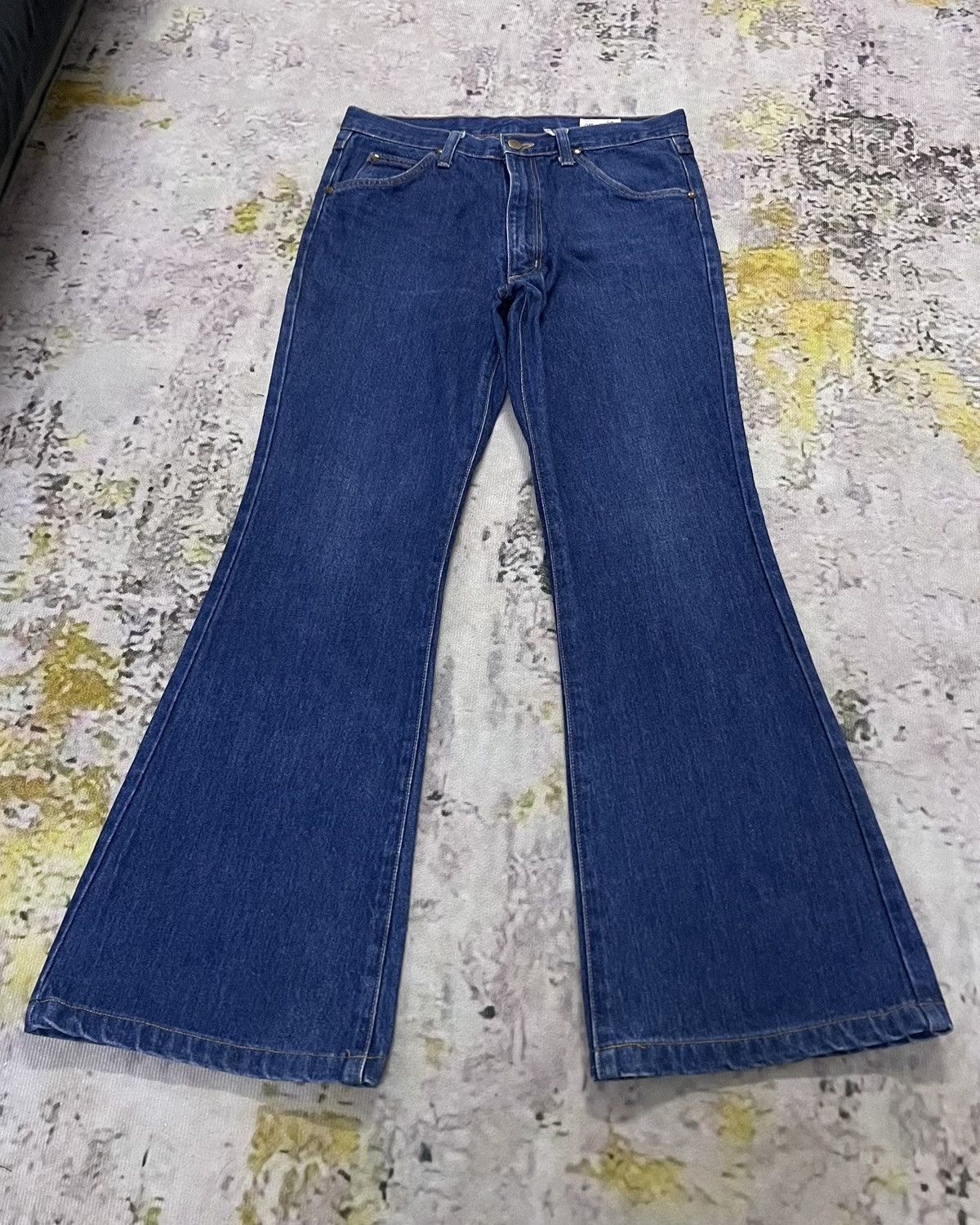 Wrangler Wrangler Japanese Brand Size US 30 / EU 46 - 1 Thumbnail