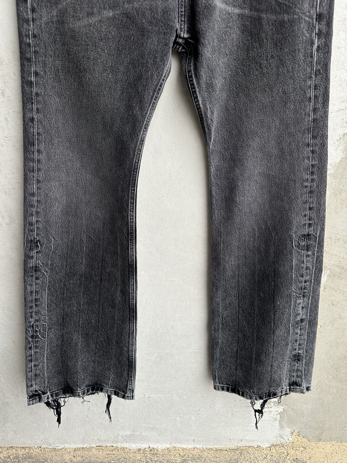 Balenciaga [S] Fall22 The Lost Tape Gray flared jeans Size US 33 - 5 Thumbnail
