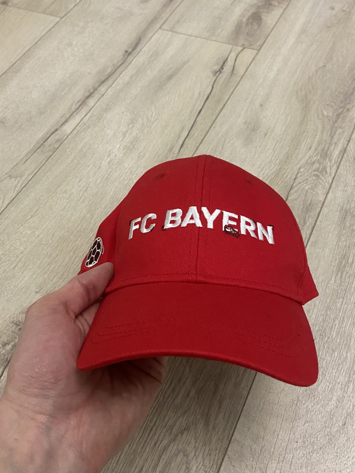 Vintage FC Bayern Munich München Vintage Hat Cap Football Rare Size ONE SIZE - 9 Thumbnail