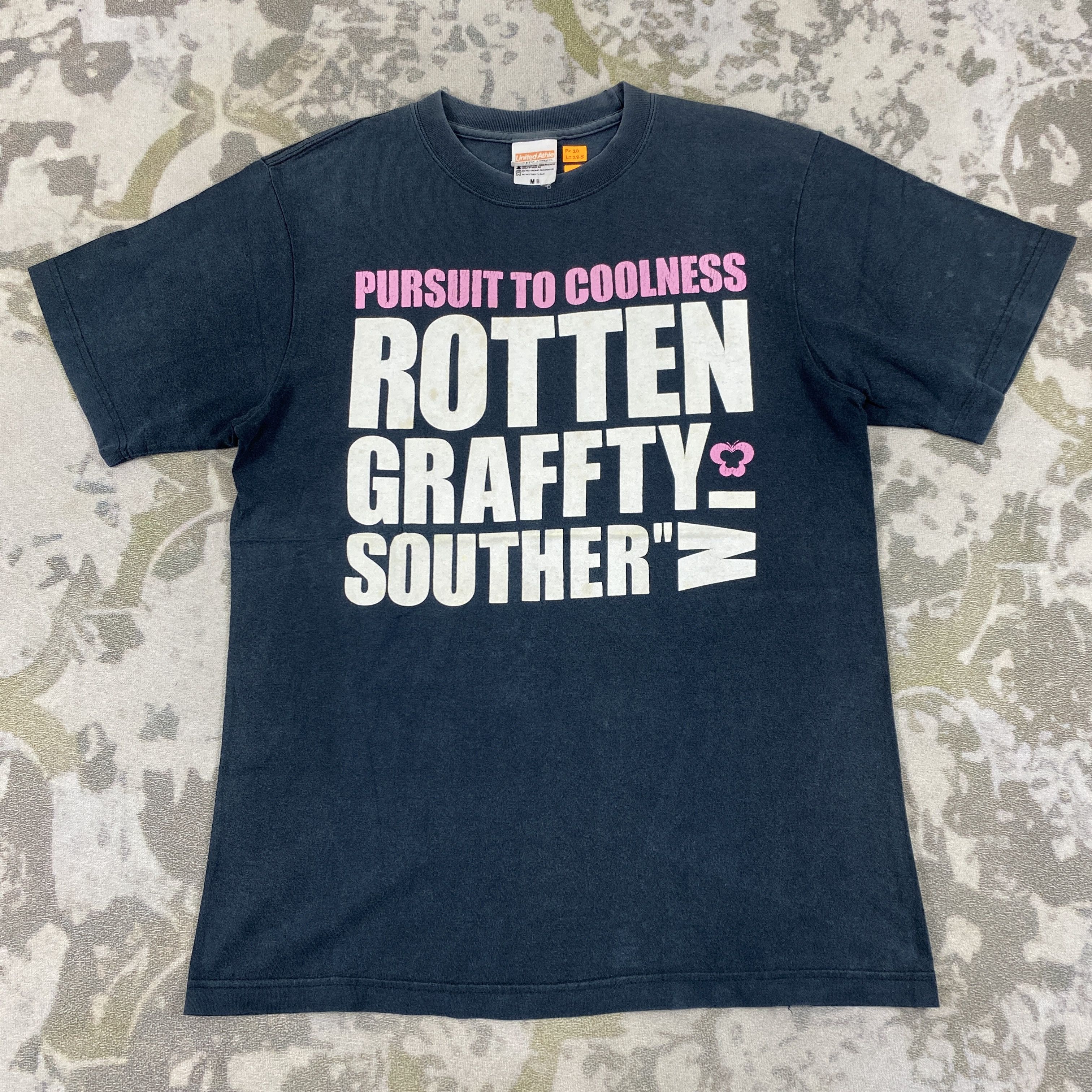 Japanese Brand Vintage Rotten Graffty Southern Tshirt -D019 Size US M / EU 48-50 / 2 - 1 Thumbnail