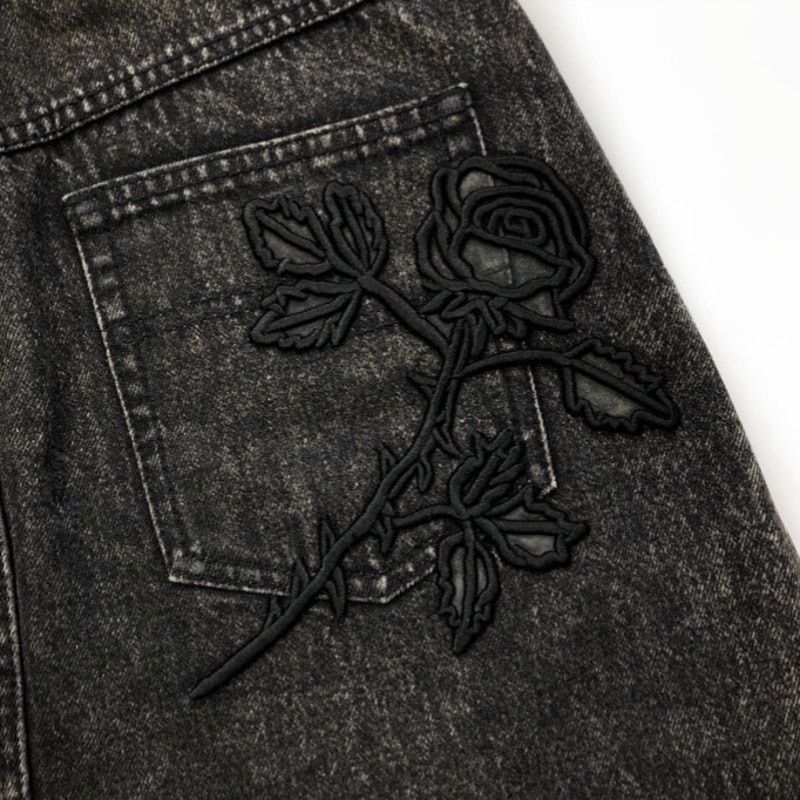 Marc Jacobs Marc Jacobs x Disney Embellished Mini Skirt - RARE Size 27 Size 27" / US 4 / IT 40 - 15 Thumbnail