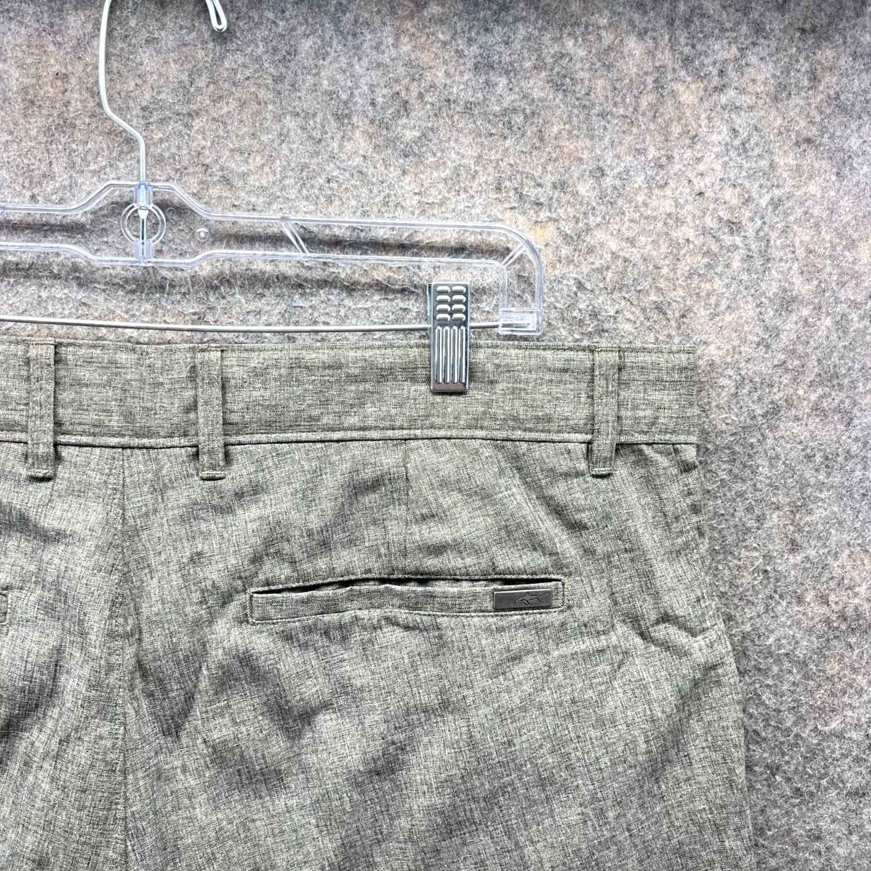 Vintage Greg Norman Shorts Mens 36 Heather Gray Chino Flat Front Polyester 36in Waist Casual Travel Regular Button Pocket Sl Size US 36 / EU 52 - 4 Thumbnail