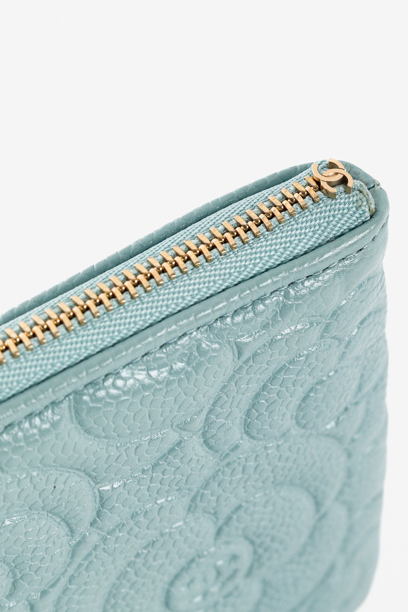 Chanel Chanel Light Blue Caviar Camellia-Embossed Small O-Case Size ONE SIZE - 8 Thumbnail
