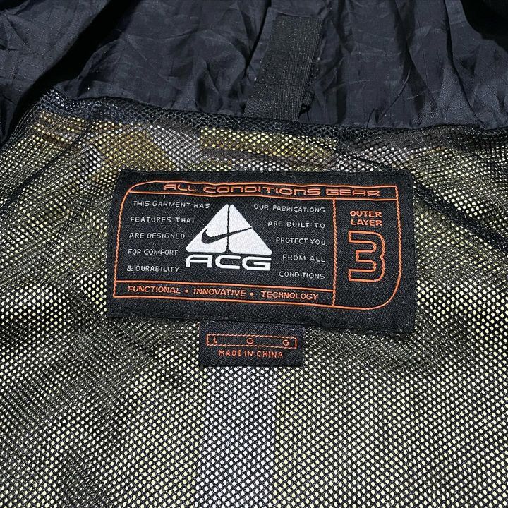 Nike ACG 00s Nike ACG Lungs Era Waterproof Storm Fit Tech Size US L / EU 52-54 / 3 - 14 Thumbnail