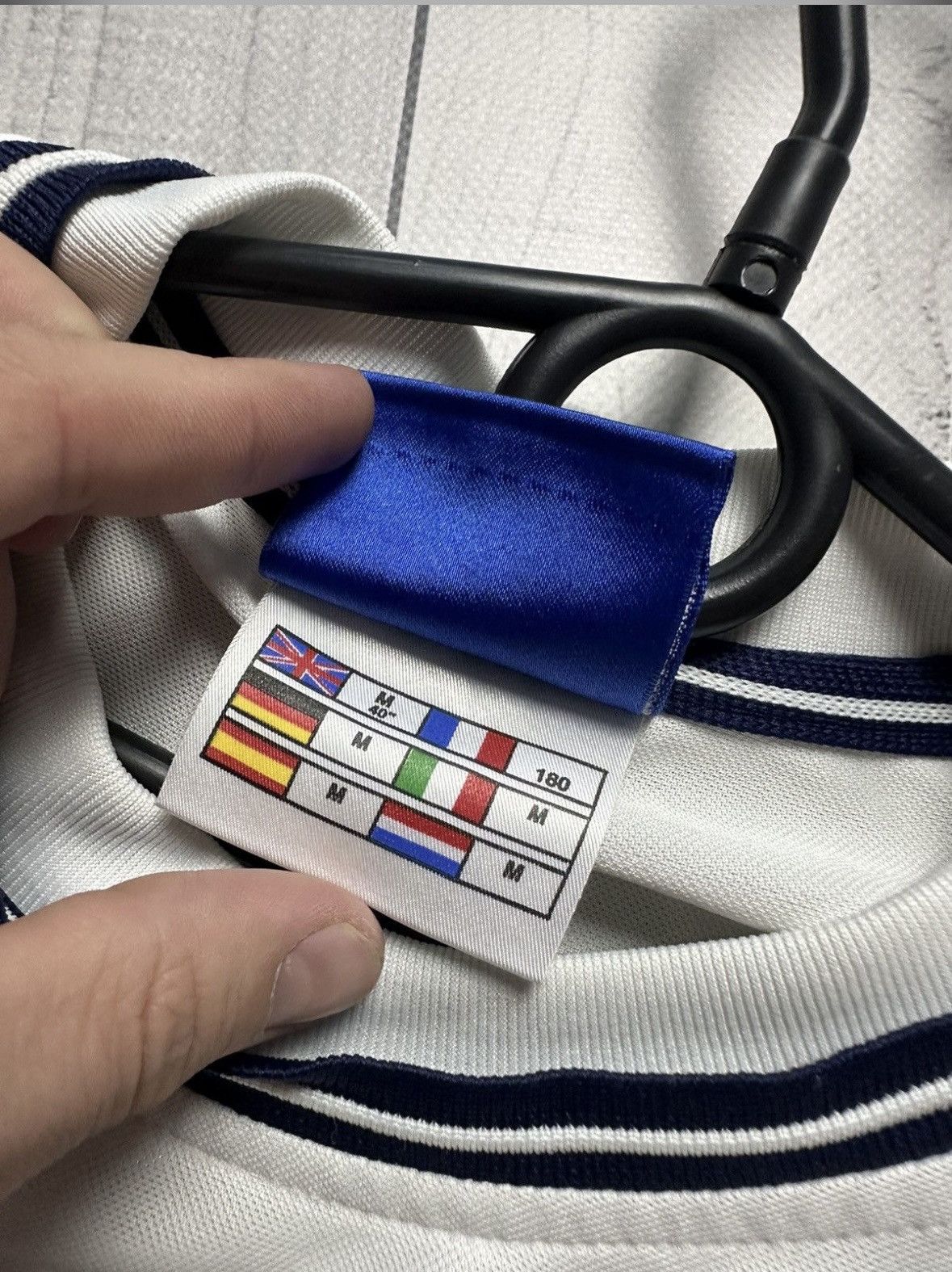 Umbro × Vintage Vintage England soccer jersey Umbro size M white Size US M / EU 48-50 / 2 - 6 Thumbnail