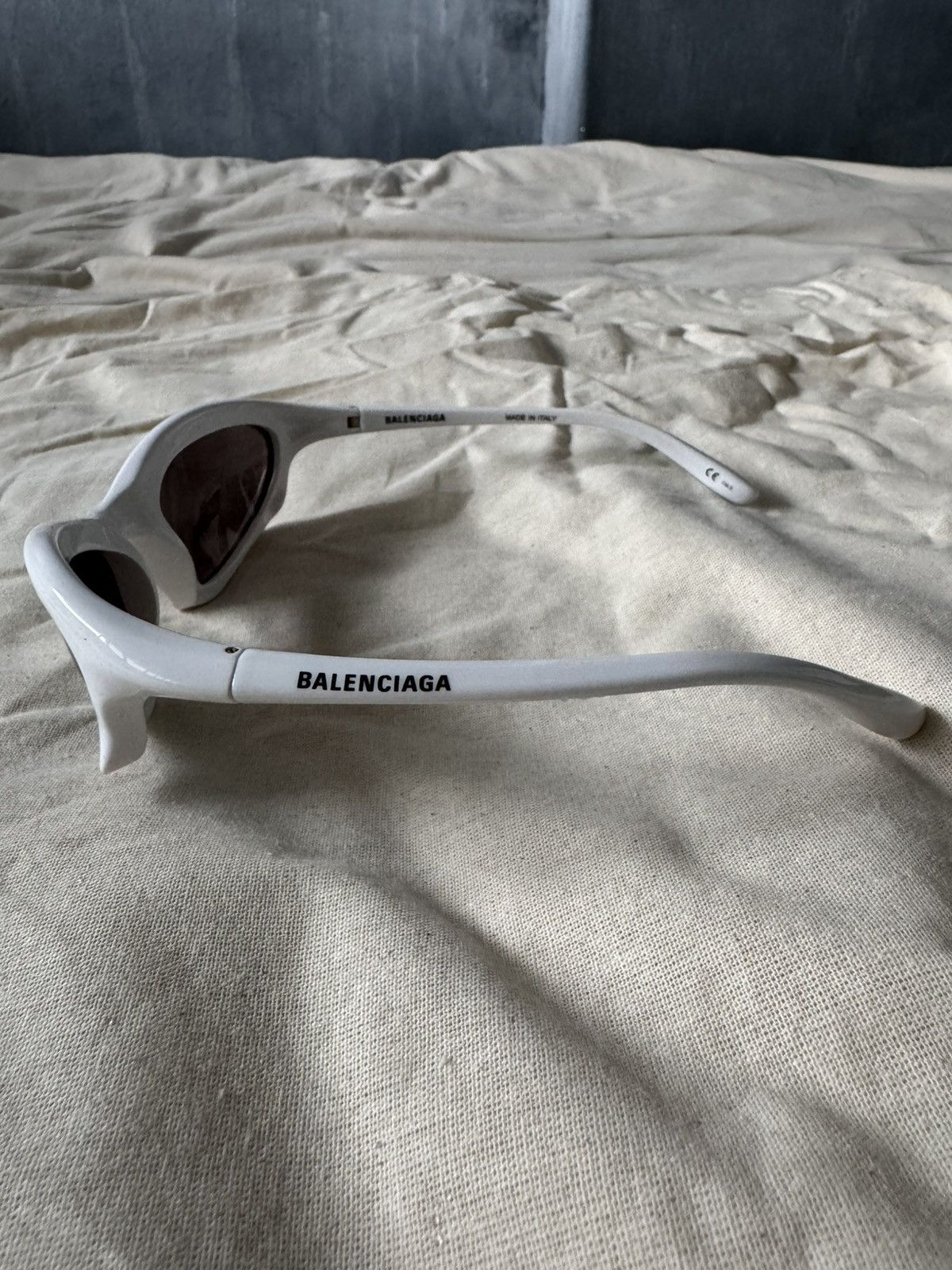 Balenciaga Bat Sunglasses Size ONE SIZE - 3 Thumbnail