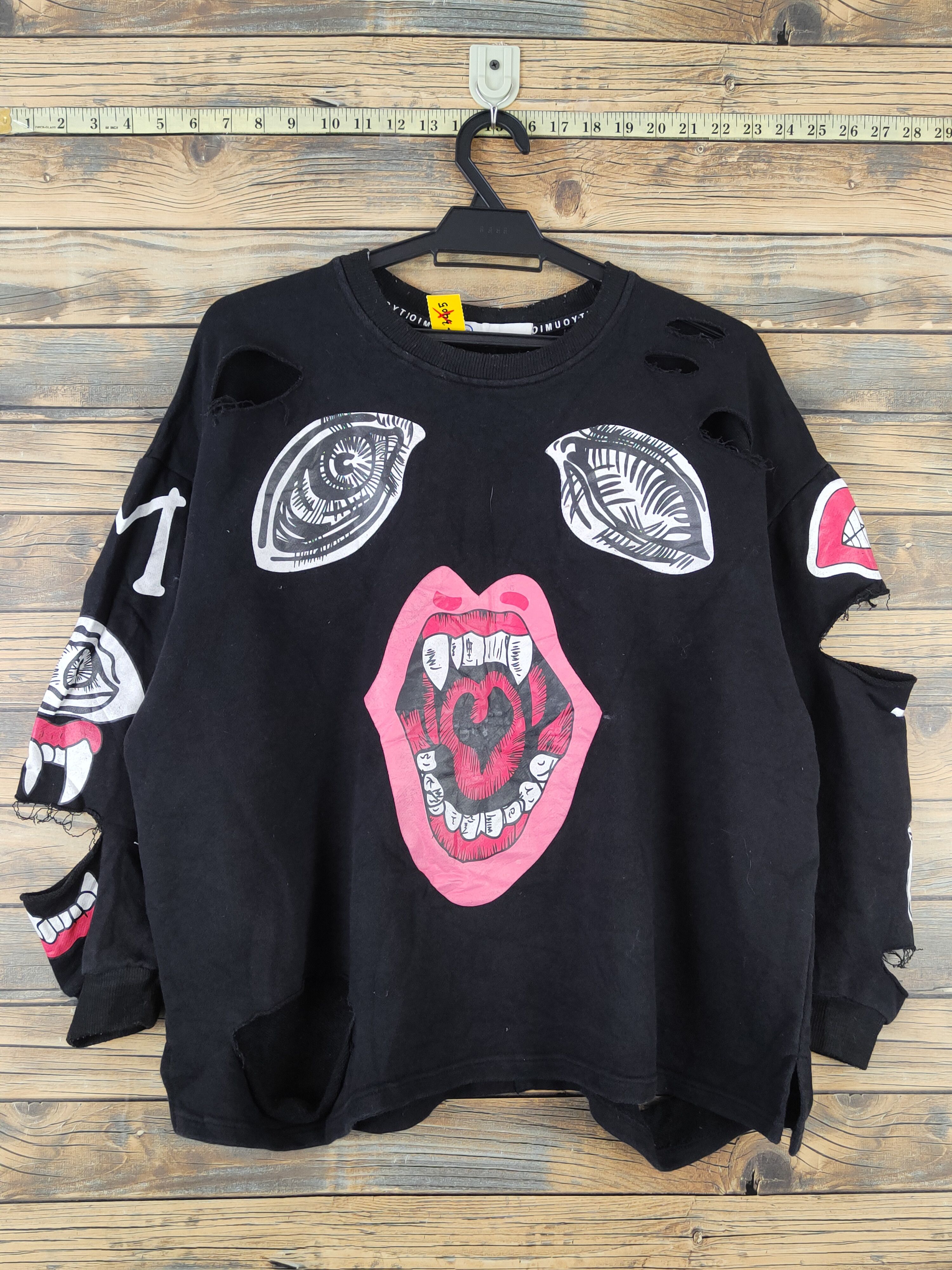 Japanese Brand × Seditionaries Ityoumio Black Dracula lips Ripped Sweatshirts #W964 Size L / US 10 / IT 46 - 1 Thumbnail