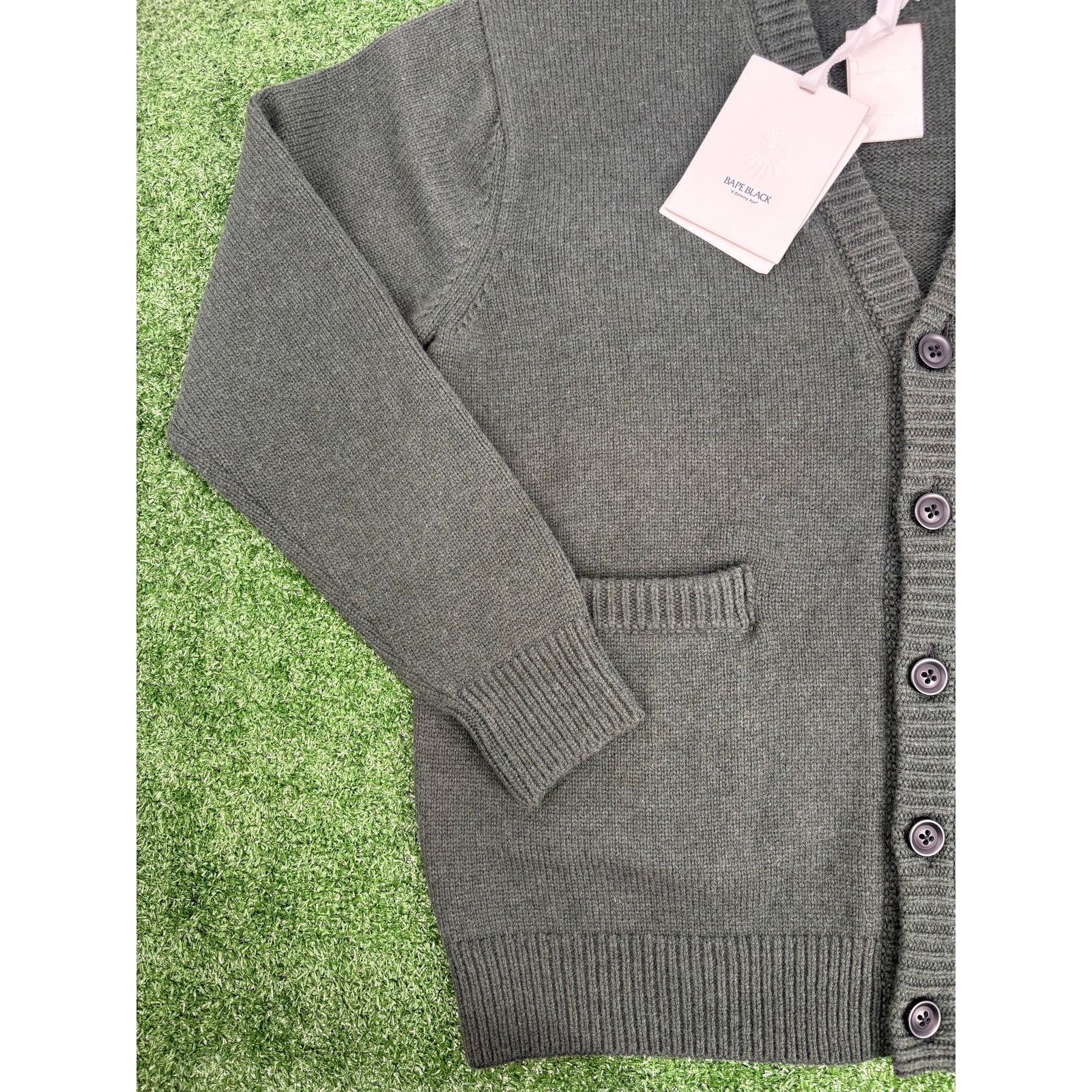 Bape BAPE Black Japan Green College Cardigan Size Medium Size US M / EU 48-50 / 2 - 8 Thumbnail
