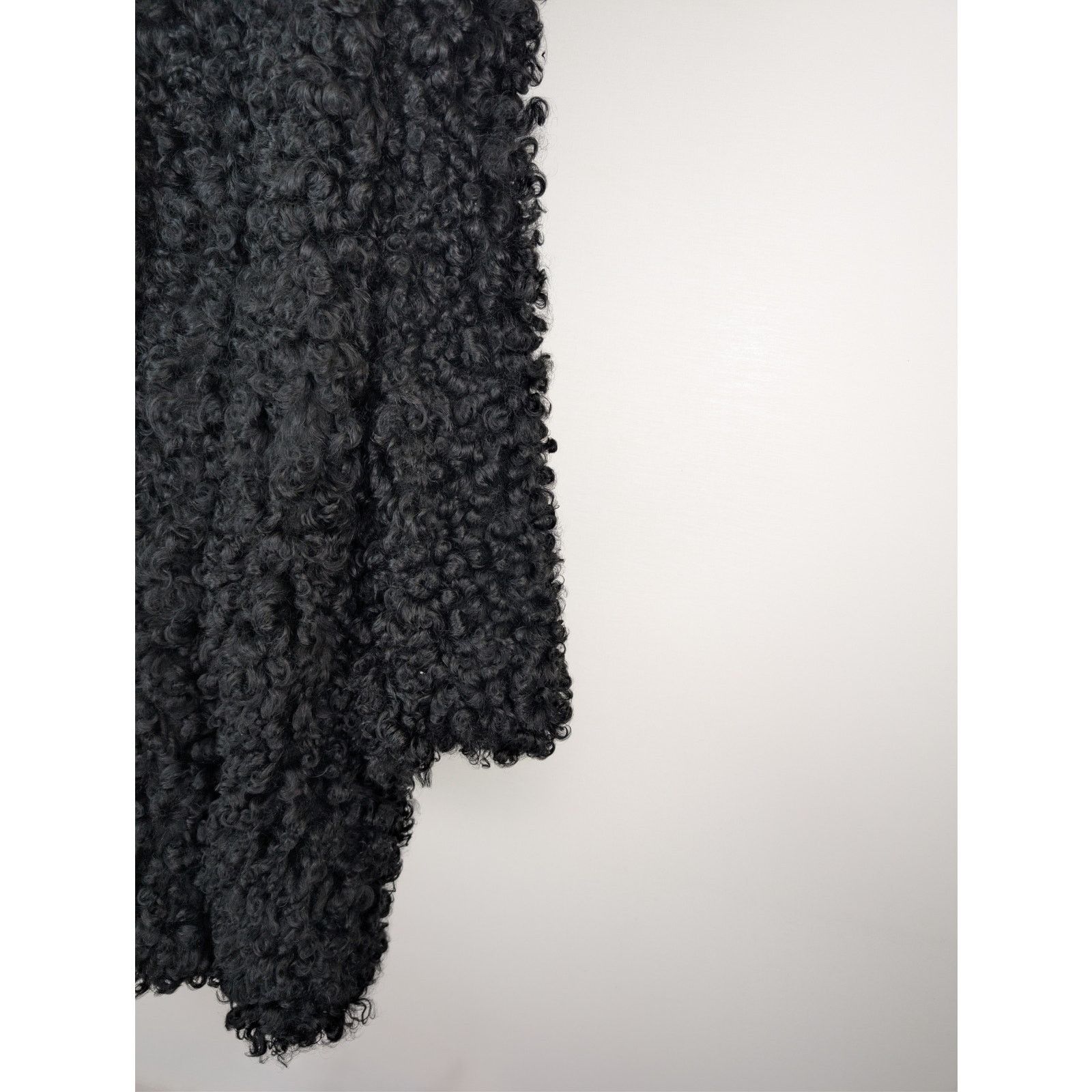 Bottega Veneta o1rshd1 Curly Shearling Coat in Black Size US M / EU 48-50 / 2 - 5 Thumbnail
