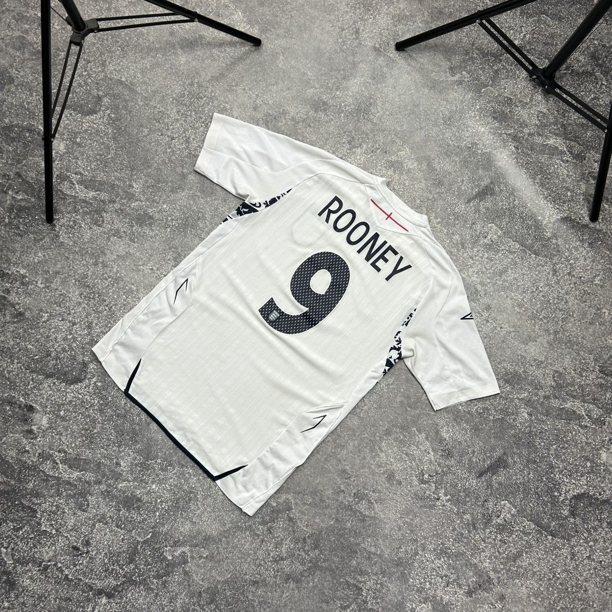 Umbro Vintage Umbro England 2007 Rooney 9 soccer jersey Size US S / EU 44-46 / 1 - 2 Thumbnail