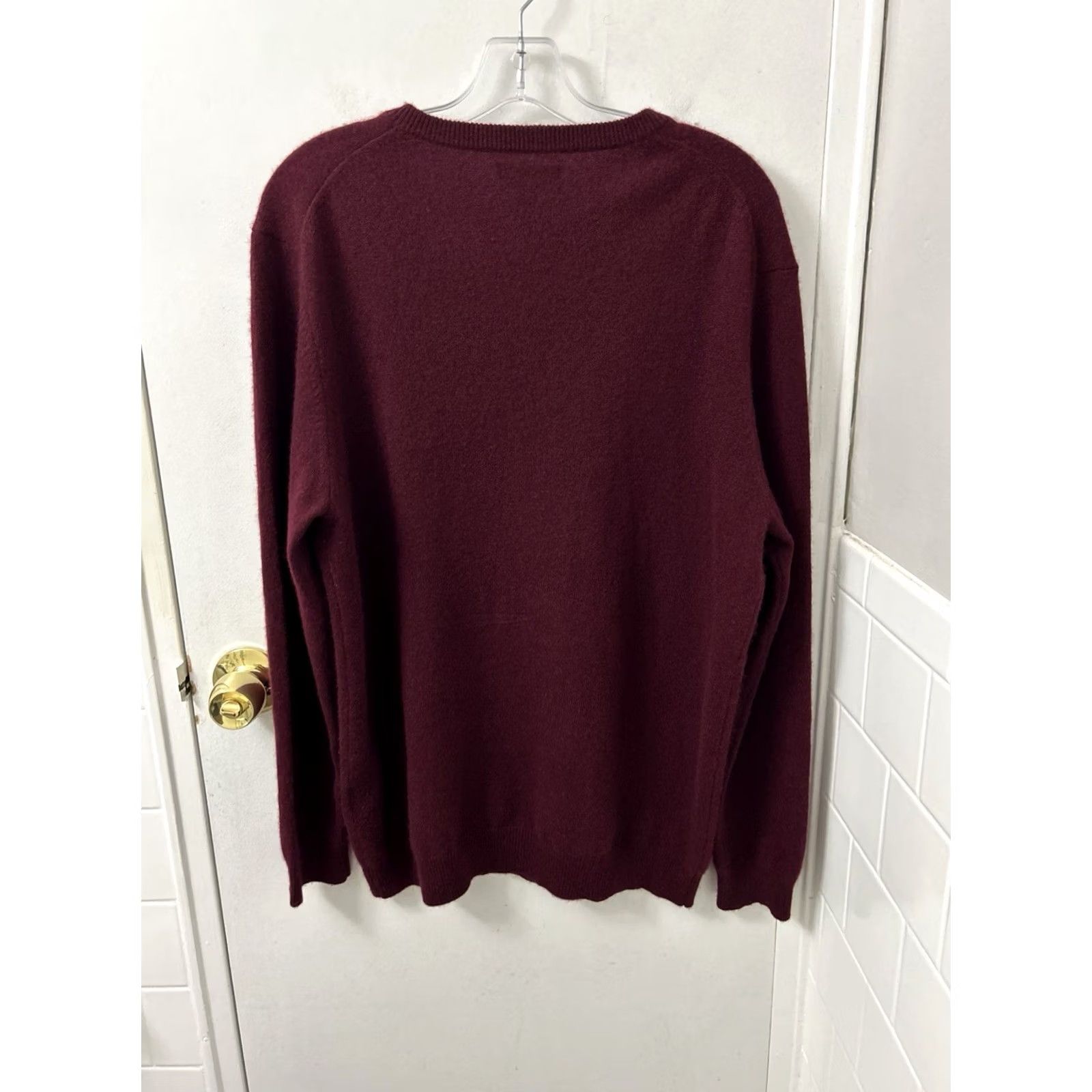 Club Room Club Room Mens Sweater V-Neck Burgundy 100% Cashmere Knit Pullover Long Sleeve L Regular Womens? Size US L / EU 52-54 / 3 - 6 Thumbnail