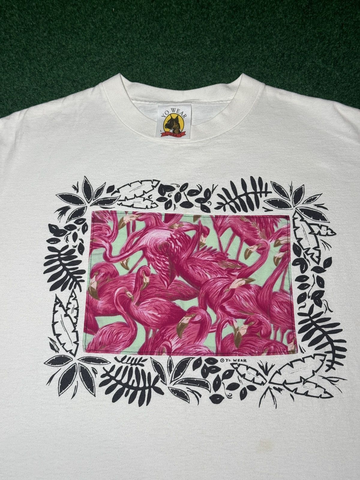 Vintage Yo Wear Flamingo Patch Graphic Print Vintage 90s L T Shirt Size US L / EU 52-54 / 3 - 2 Thumbnail
