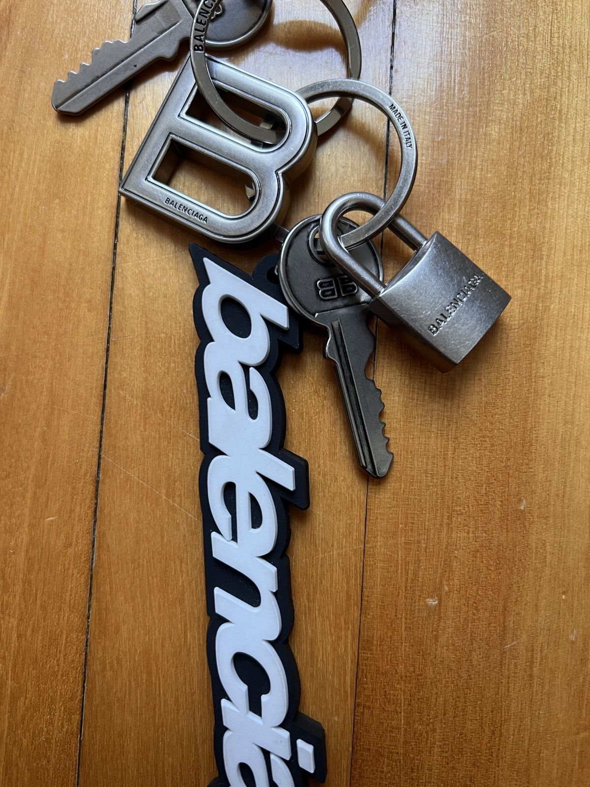 Balenciaga Balenciaga multi charms keychain Size ONE SIZE - 3 Thumbnail