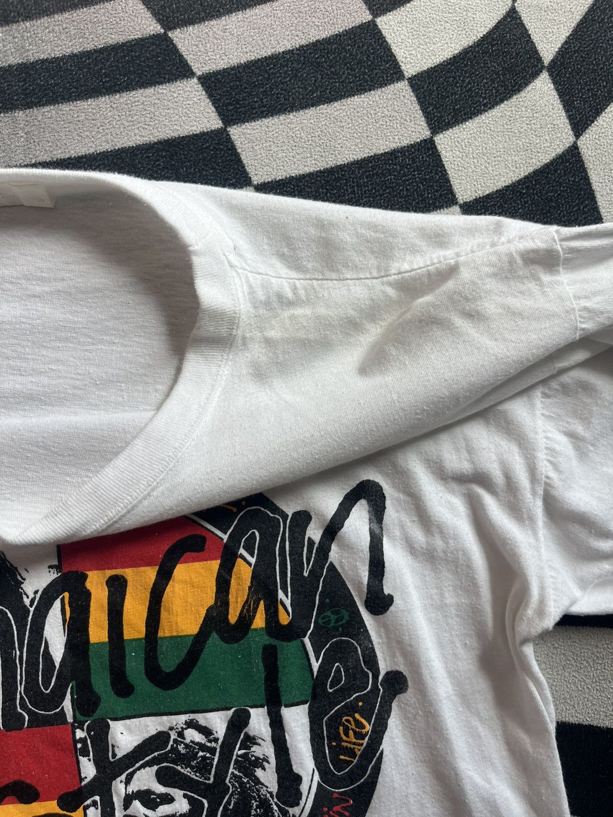 Band Tees Vintage Jamaican Style Reggae Peace Art work 90’s Tshirt Size US L / EU 52-54 / 3 - 8 Thumbnail