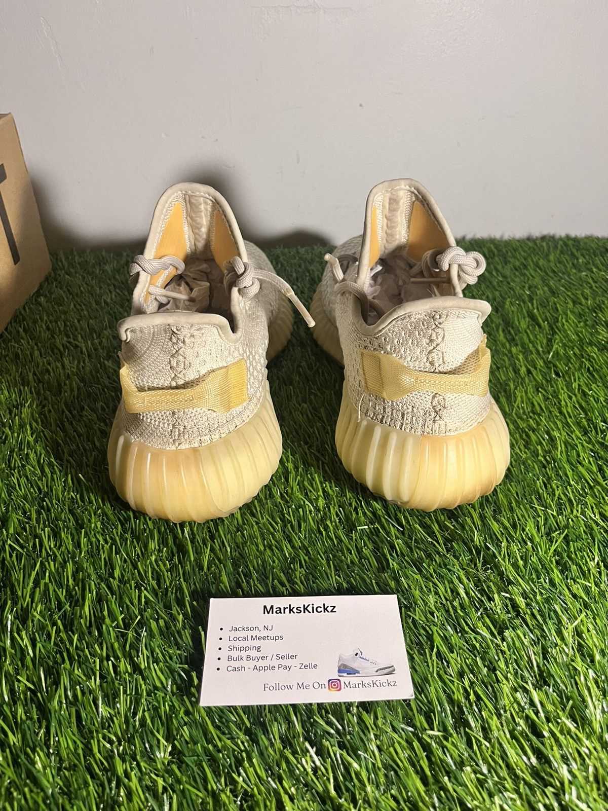 Adidas × Kanye West × Yeezy yeezy boost 350 light size 10 Size US 10 / EU 43 - 3 Thumbnail