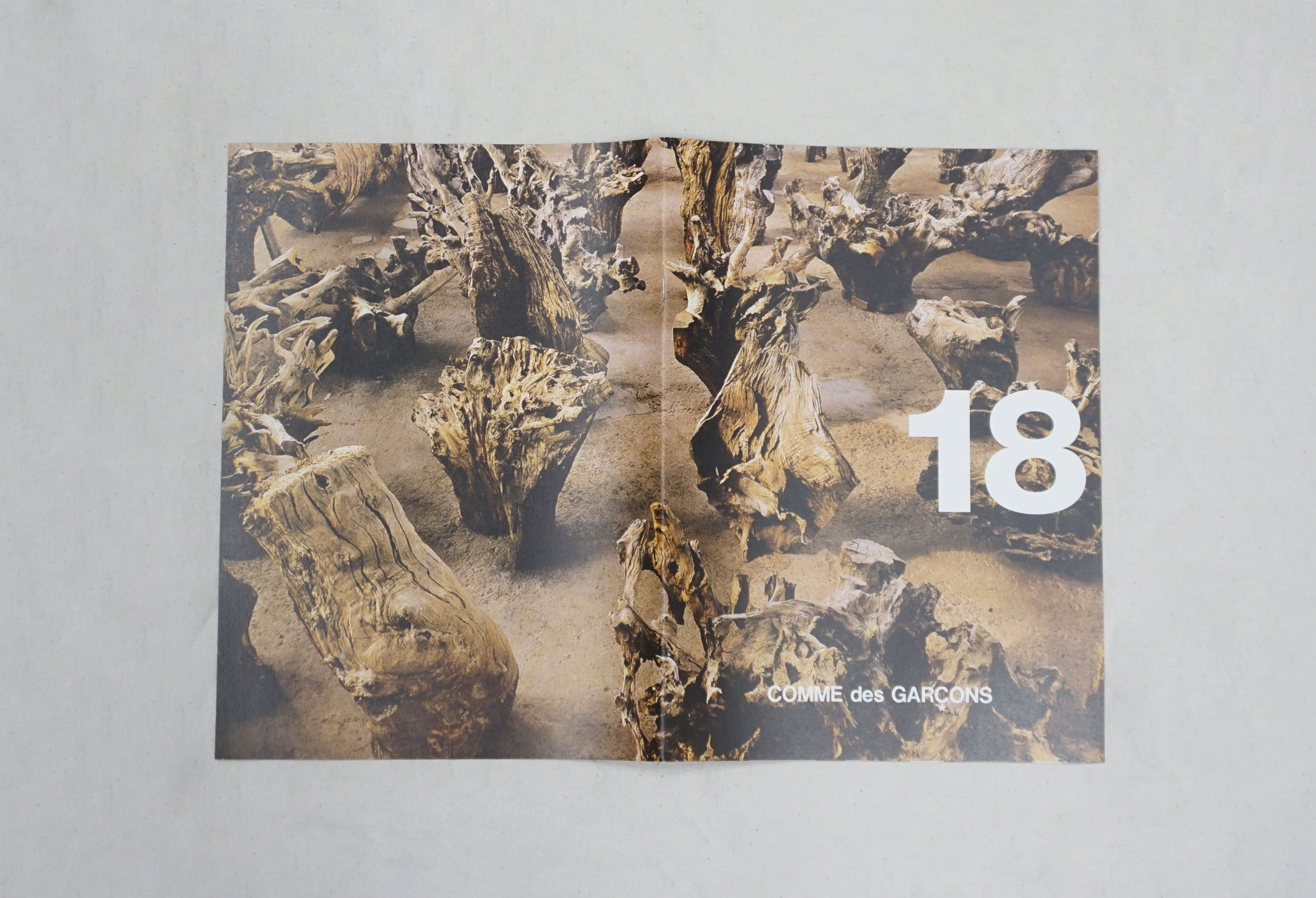 Comme des Garcons Comme des Garcons Art Booklet #18 Size ONE SIZE - 1 Thumbnail