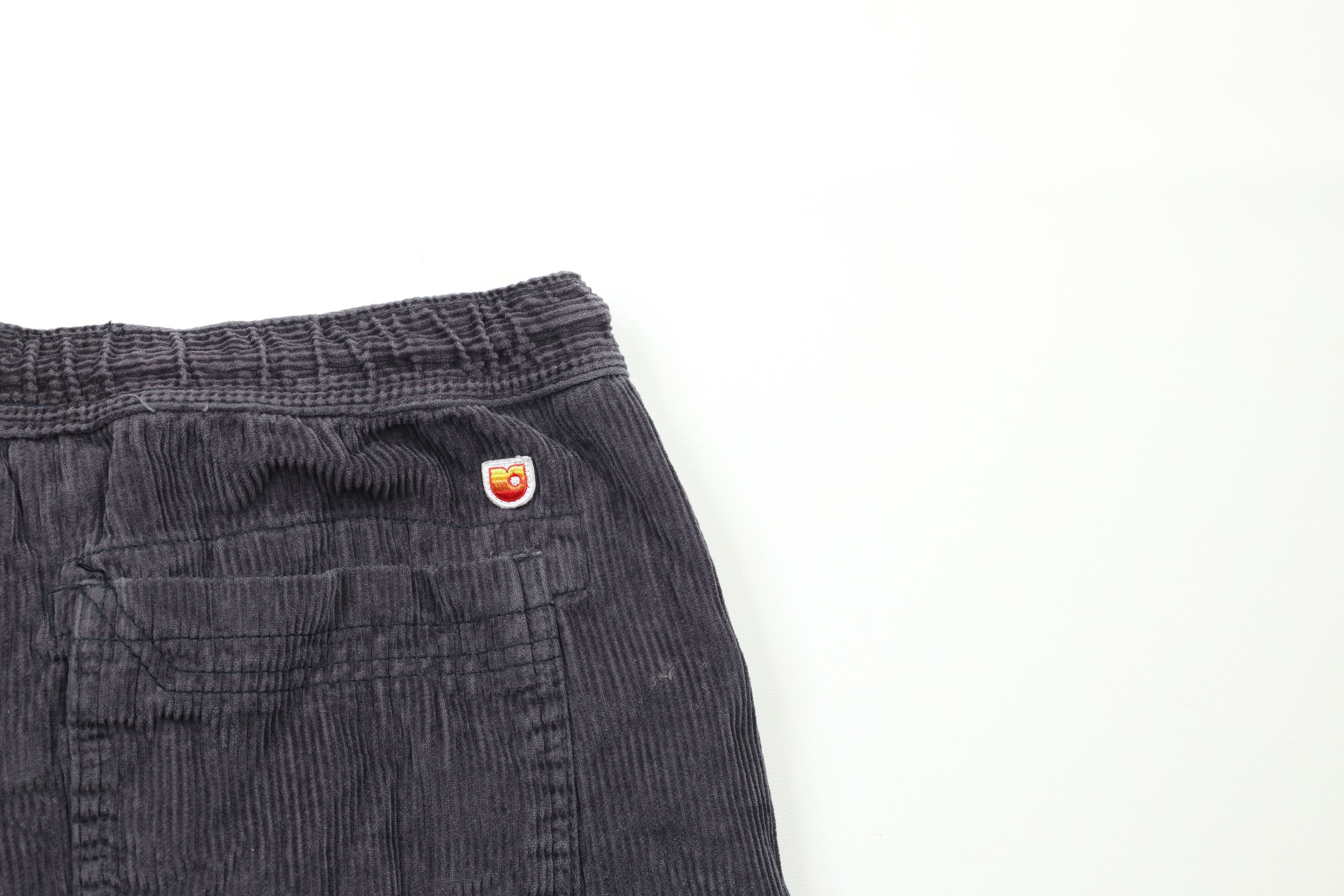 Vintage Vintage 90s Streetwear Knee Corduroy Shorts Gray Cotton Size US 36 / EU 52 - 9 Thumbnail