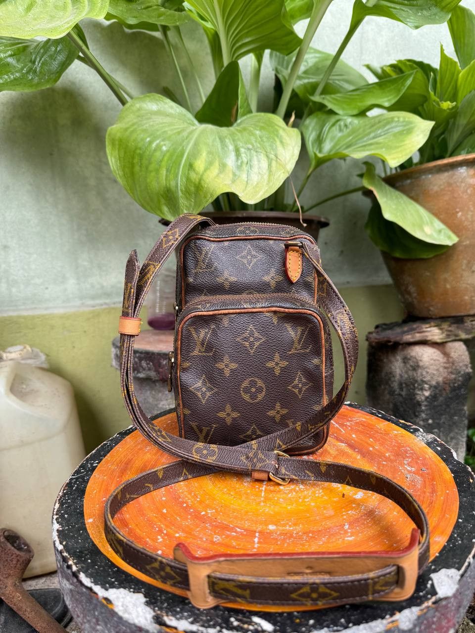 Vintage Vintage Louis Vuitton Mini Amazon Size ONE SIZE - 1 Thumbnail