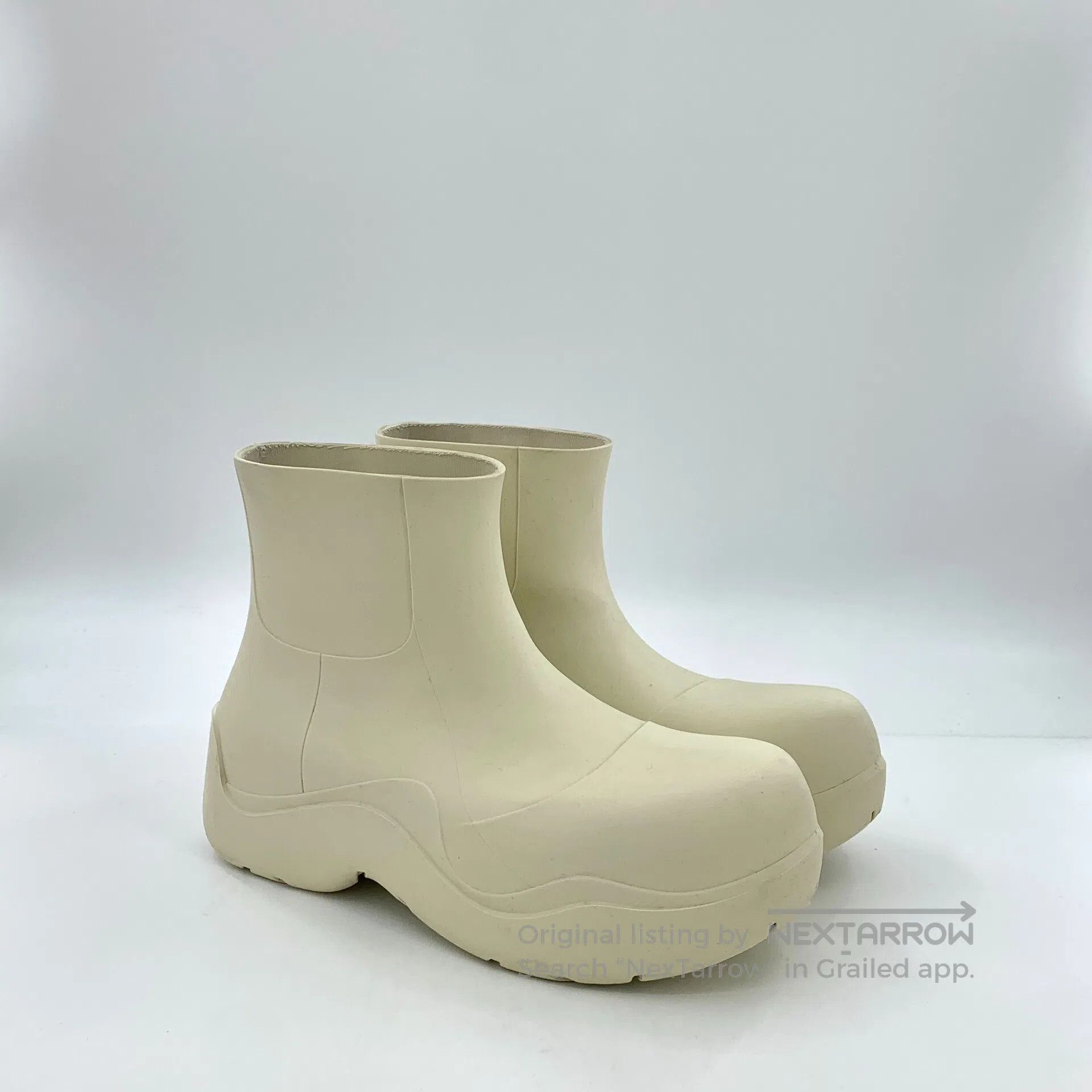 Bottega Veneta Bottega Veneta Beige Rubber Thick Sole Short Boots Rain Bo Size US 9.5 / IT 39.5 - 2 Thumbnail