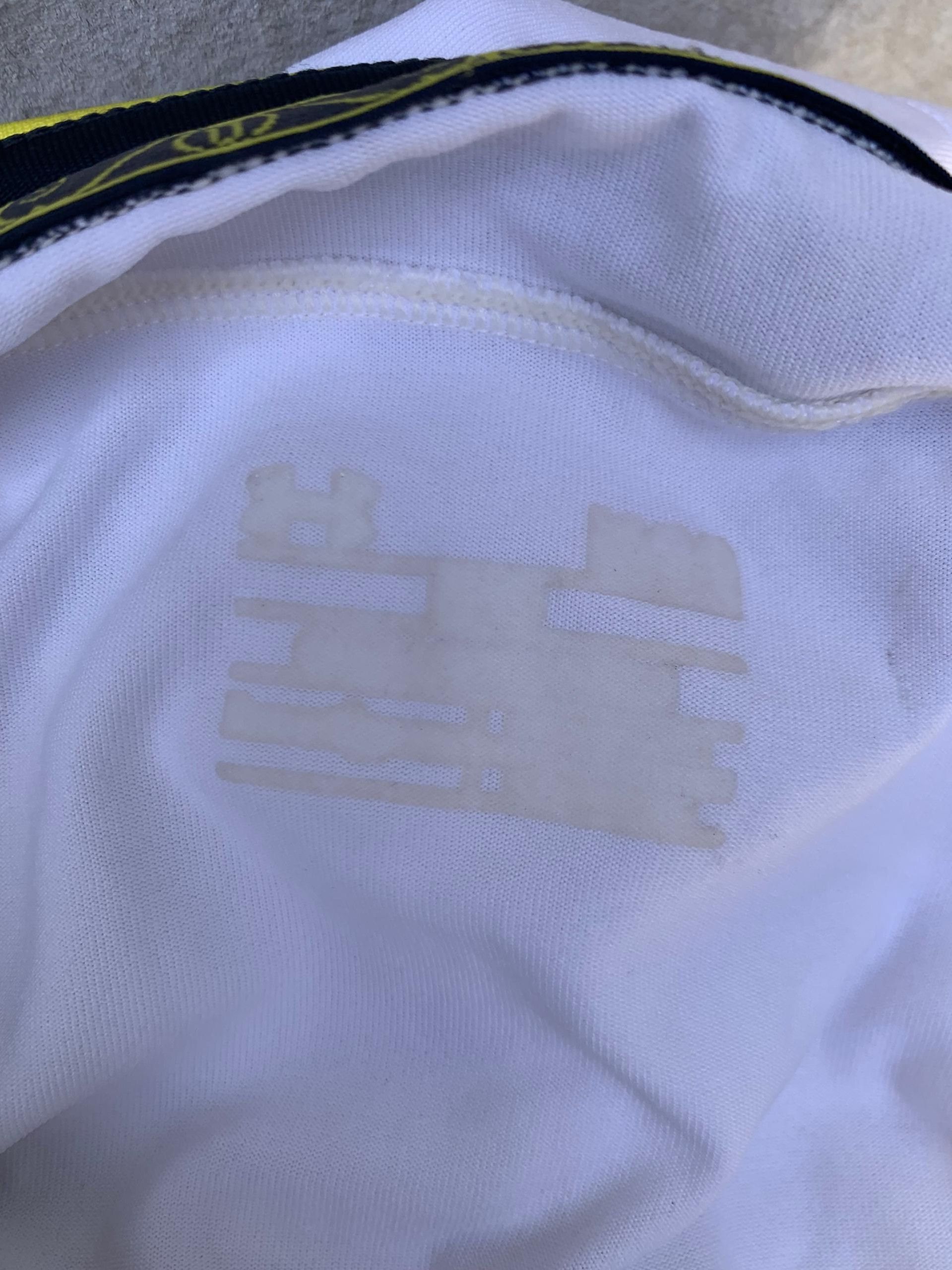 Under Armour Vintage Under Armour Tottonhem Jersey Size US L / EU 52-54 / 3 - 7 Thumbnail
