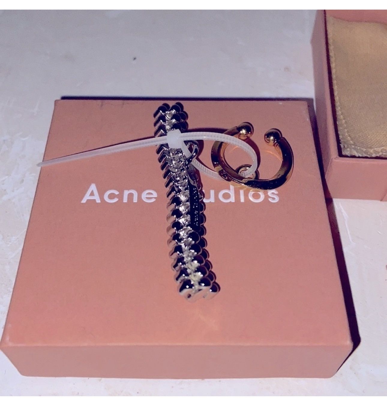 Acne Studios Acne Studios Single Cuff Earrings Brass NWT UNI Size ONE SIZE - 1 Thumbnail