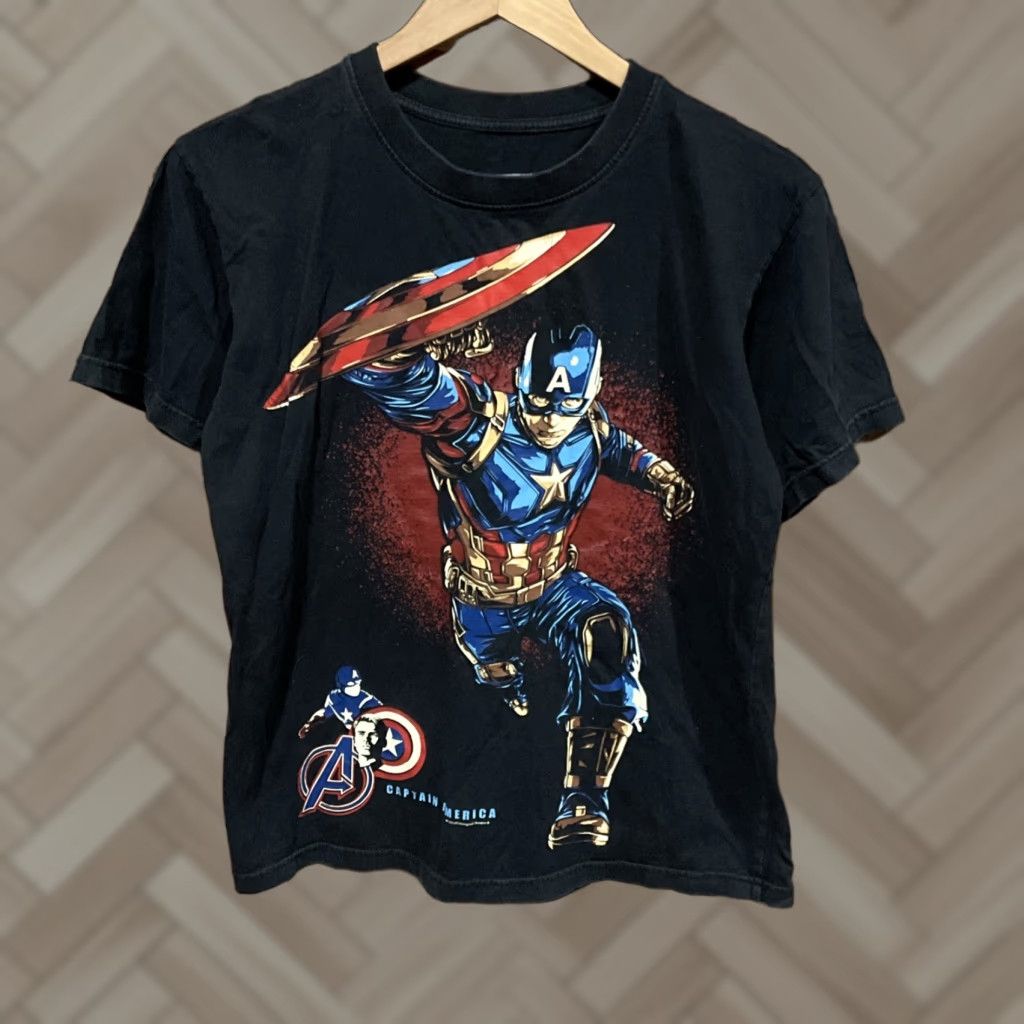 VINTAGE Black Timber T-Shirt Men’s Size M Black Captain America Logo Short Sleeve Regular Fit Men’s Shirt