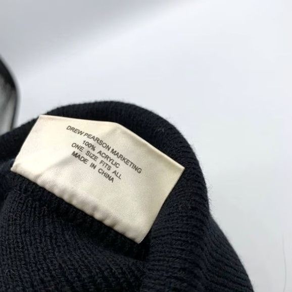 Burton VINTAGE Drew Pearson Beanie Cap Men's Knit Black Solid Classic One Size Hats Mens Cap Beanie Nascar Jeff Burton #99 Racing Size ONE SIZE - 3 Thumbnail