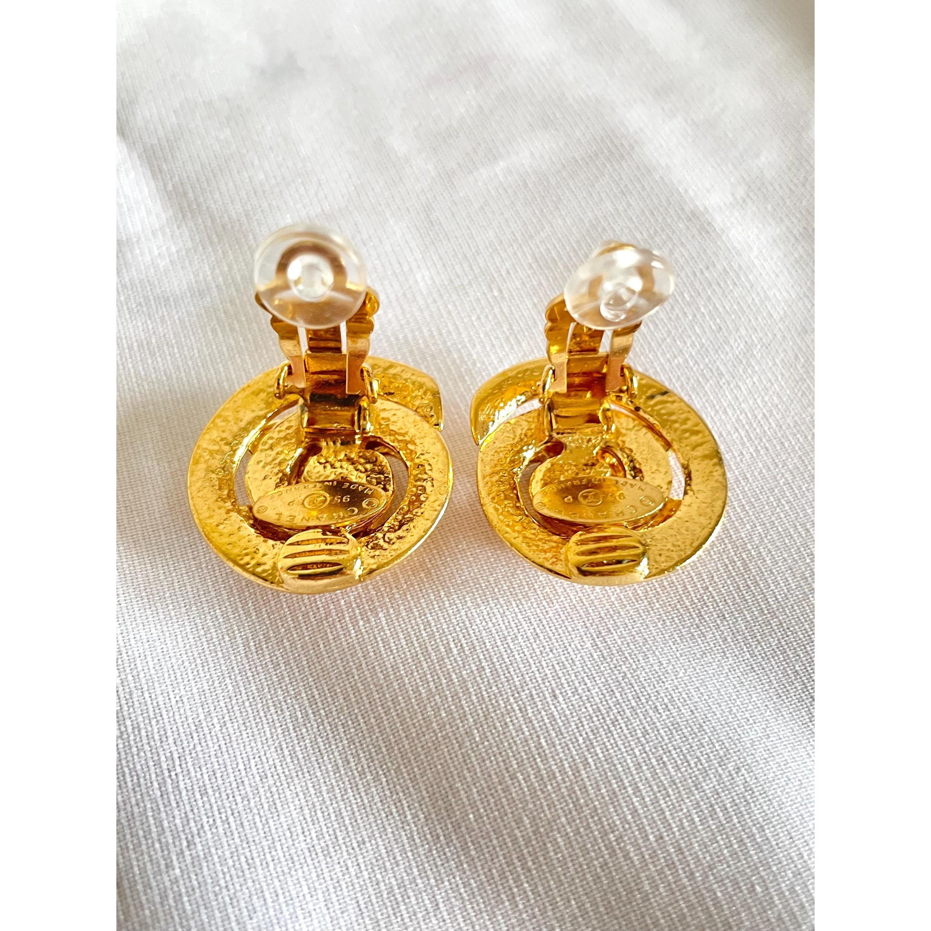 Chanel Vintage CHANEL gold tone round snail design earrings with CC Size ONE SIZE - 5 Thumbnail