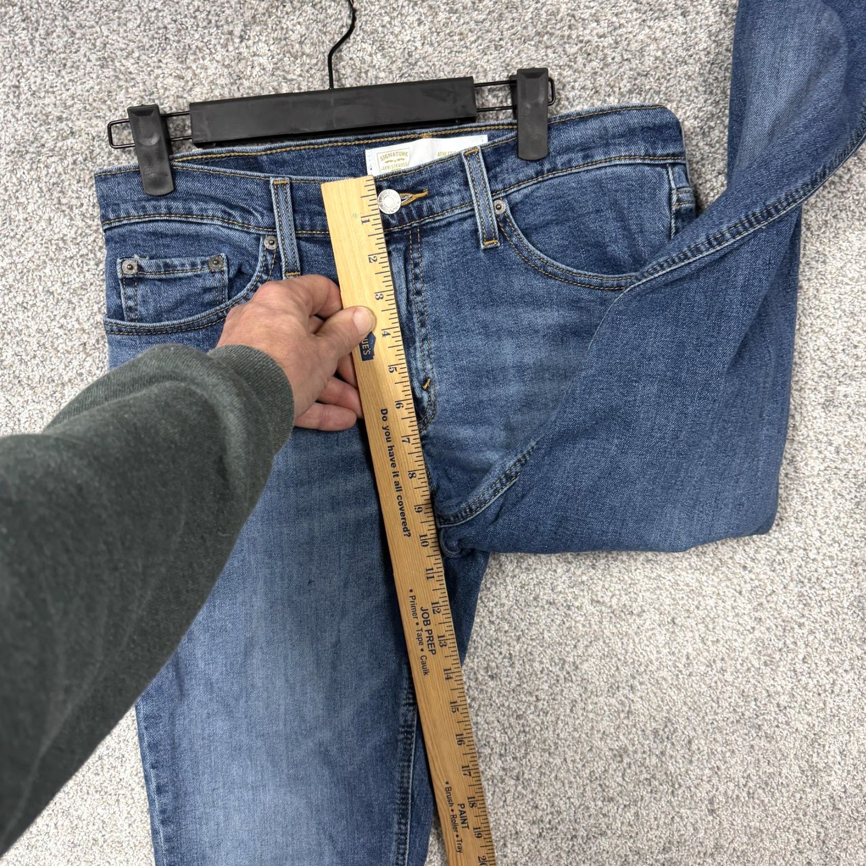 Vintage Signature Levis Jeans Mens 30x30 Athletic Blue Denim Tapered Streetwear Size US 30 / EU 46 - 5 Thumbnail