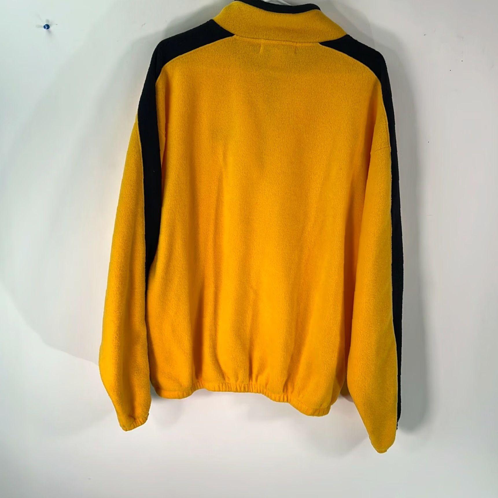 Vintage Sim Sports In Motion Mens Vail 20 CC Long Sleeves Yellow Pullover Sweater Size L Size US L / EU 52-54 / 3 - 2 Thumbnail