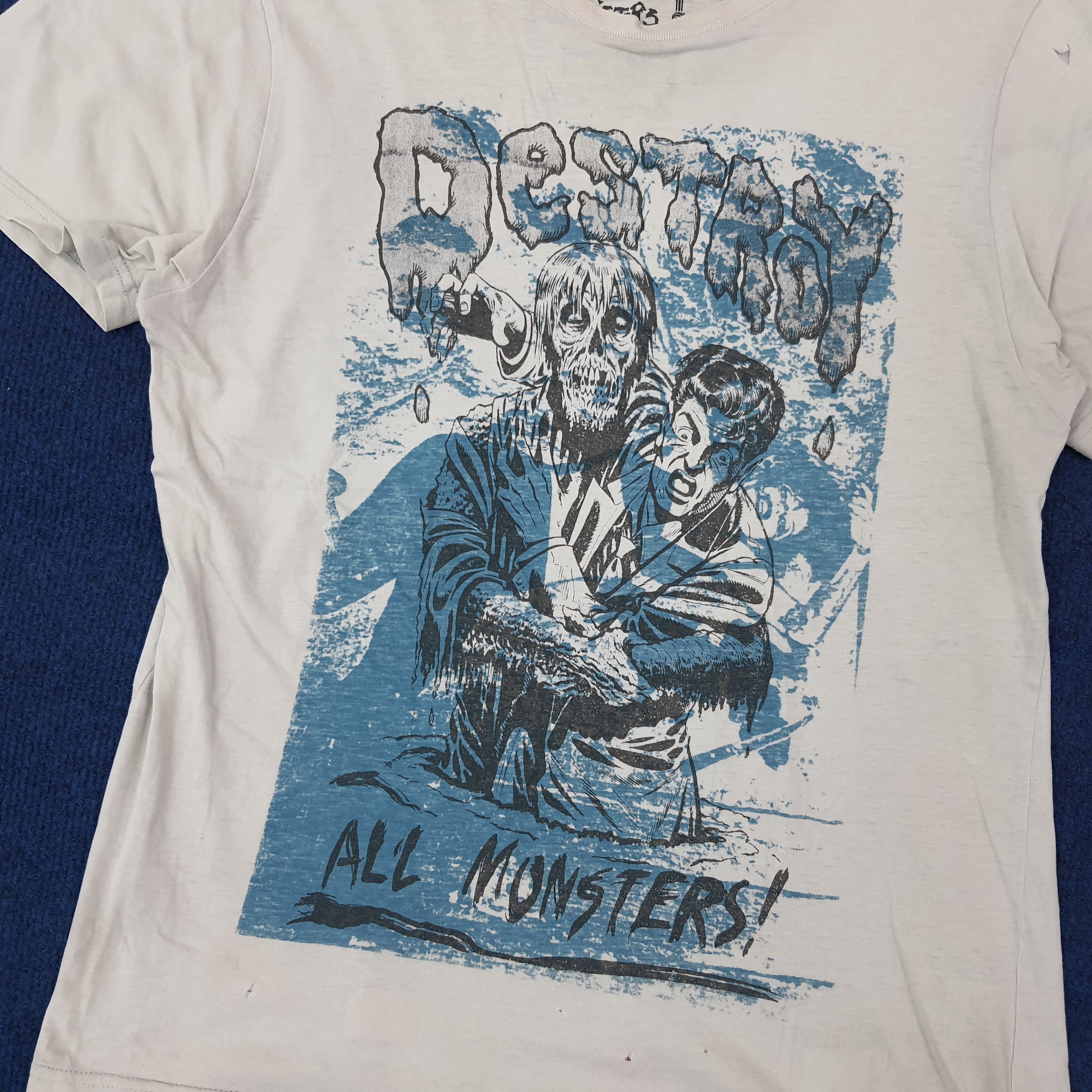 Hysteric Glamour Vintage Hysteric Glamour Destroy All Monsters Tshirt C267N73 Size US S / EU 44-46 / 1 - 2 Thumbnail