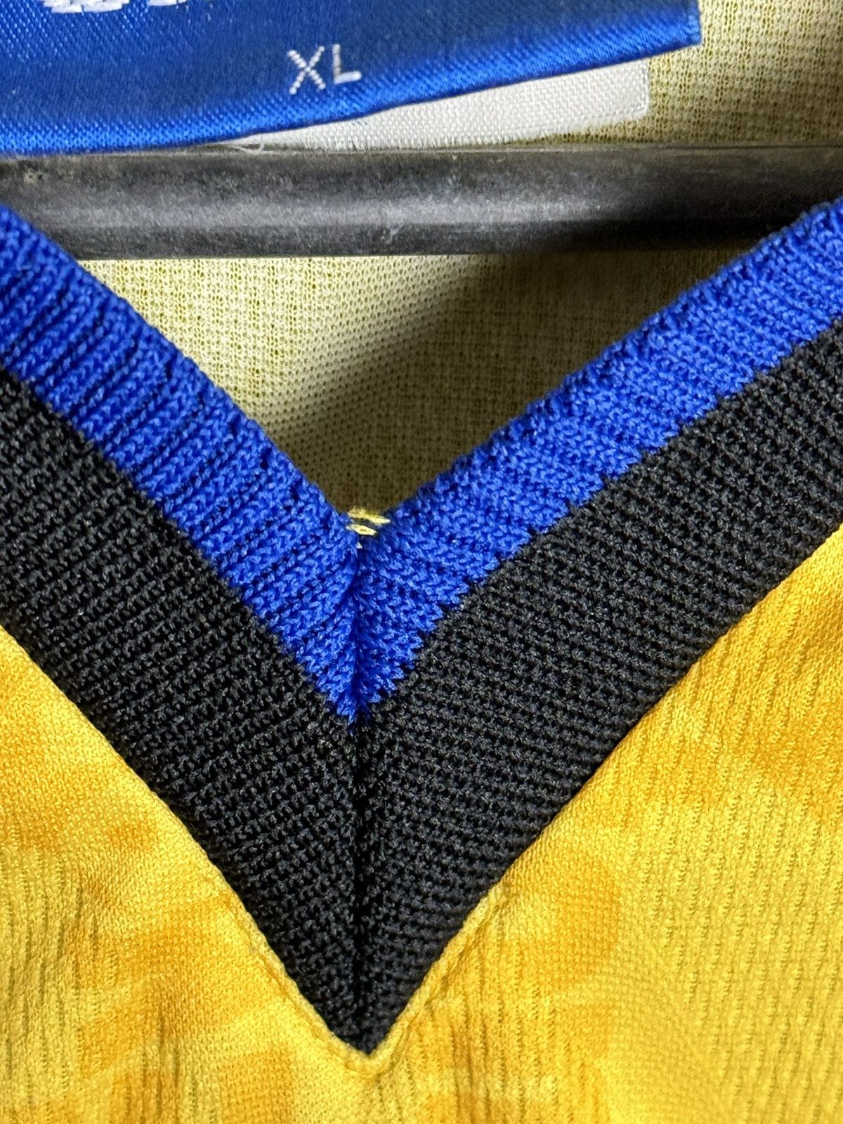 Umbro Everton 96/97 Away Football Jersey Size US XL / EU 56 / 4 - 9 Thumbnail