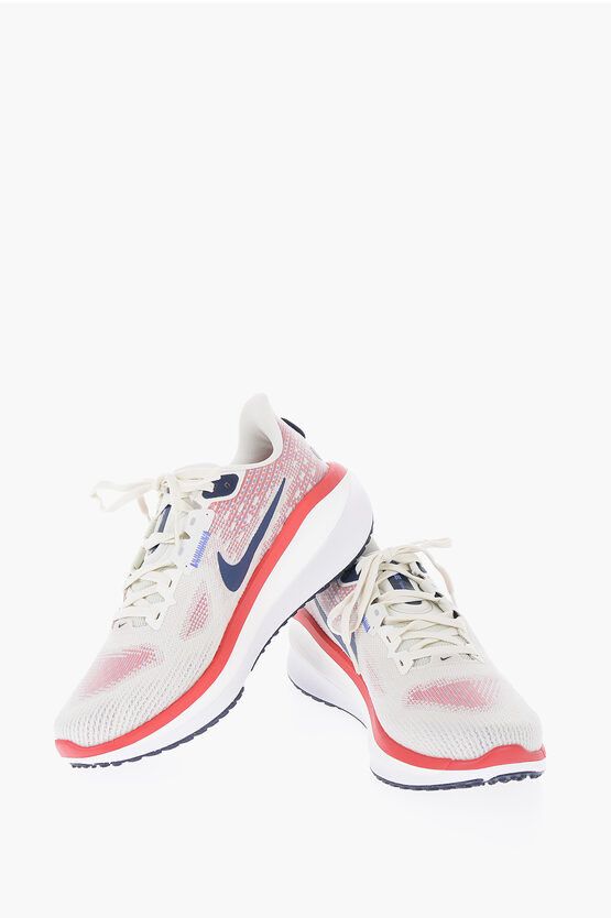 image of Nike Fabric Vomero 17 Low Top Sneakers With Contrasting Details, Men's (Size 11)