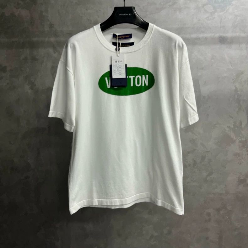 Louis Vuitton Louis Vuitton White monogrammed printed straight casual sh Size US L / EU 52-54 / 3 - 1 Thumbnail