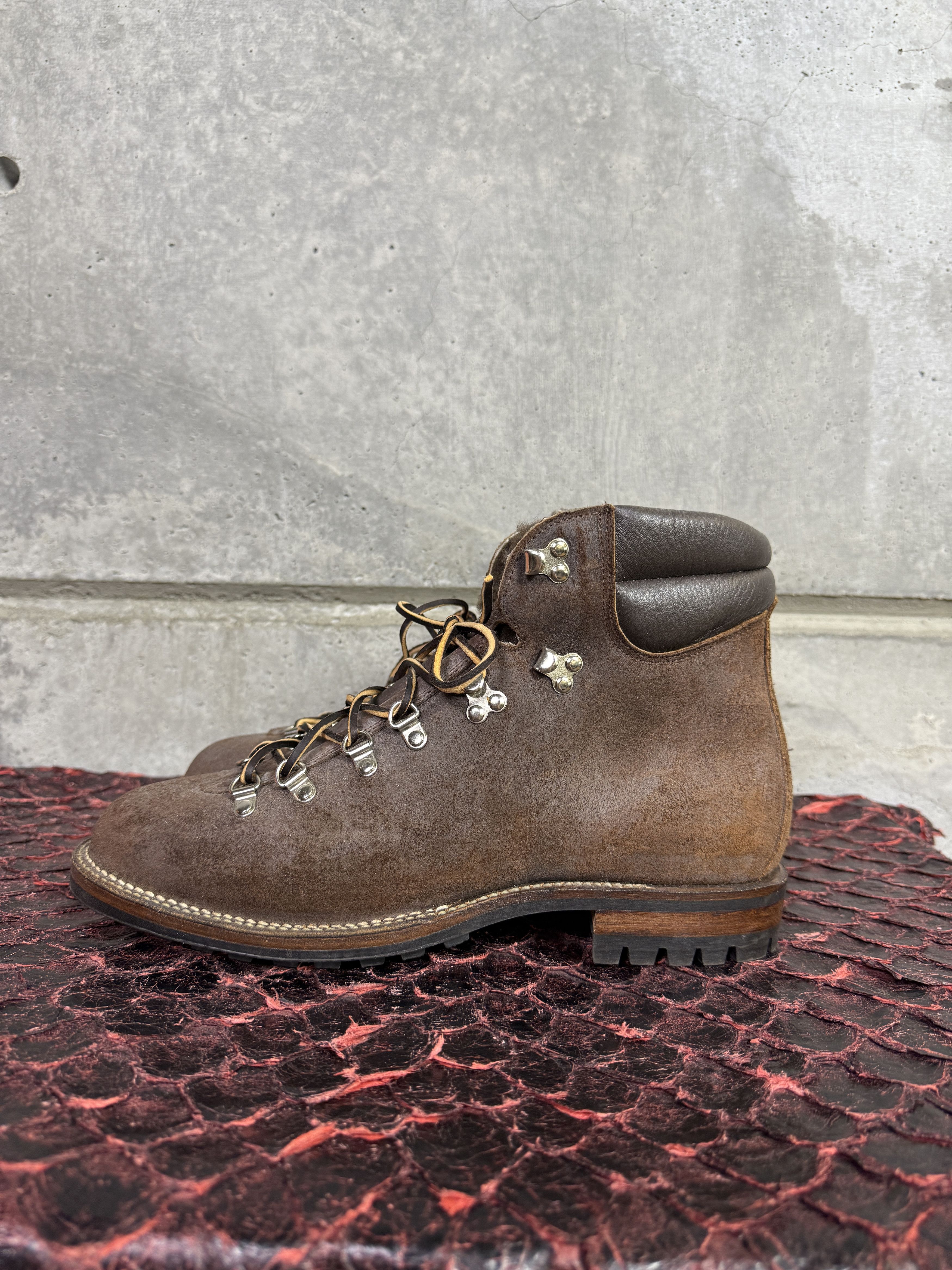 Viberg SAMPLE Pachena Bay Tobacco Chamois Roughout Boots