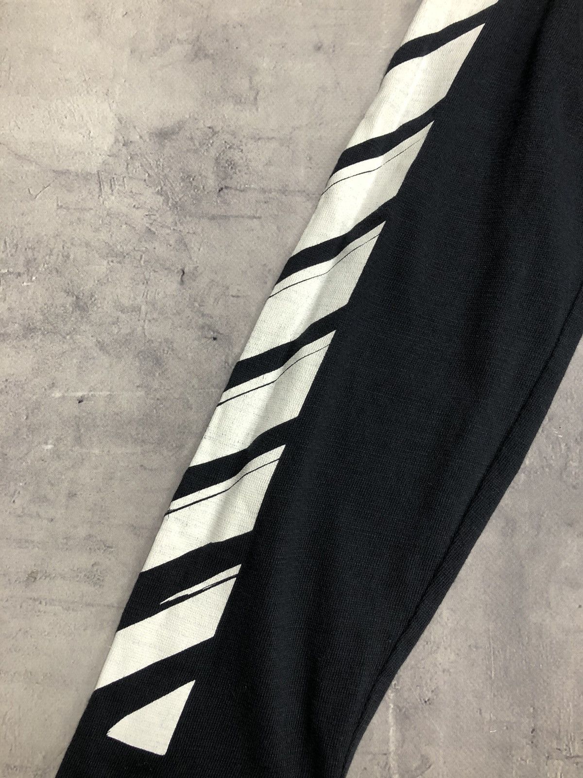 Off-White × Virgil Abloh Off-White c/o Virgil Abloh 3D White Long Sleeve T-Shirt Size US M / EU 48-50 / 2 - 5 Thumbnail