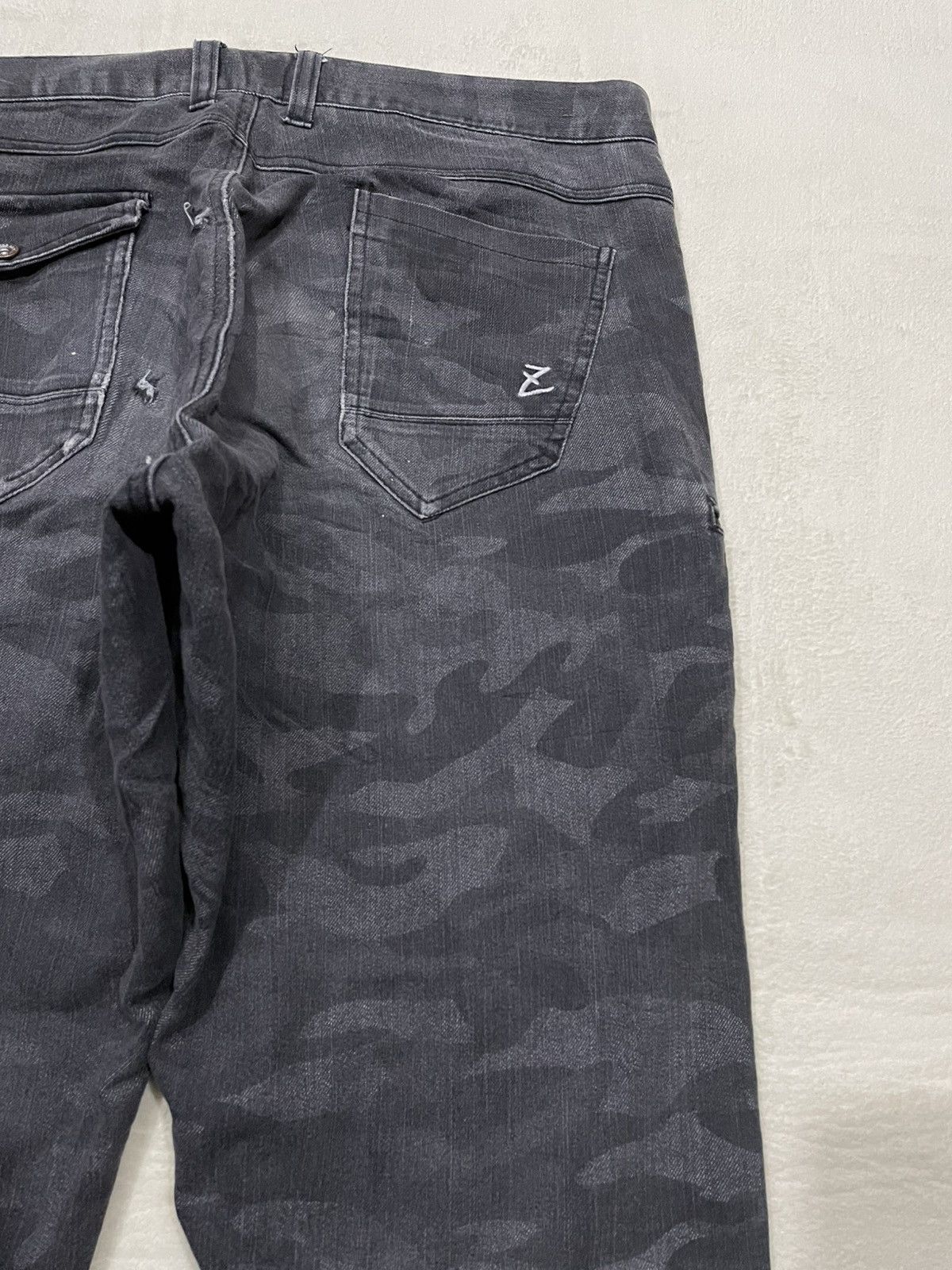 Japanese Brand Vintage Z-Dragon Faded Denim Jeans Size US 38 / EU 54 - 16 Thumbnail