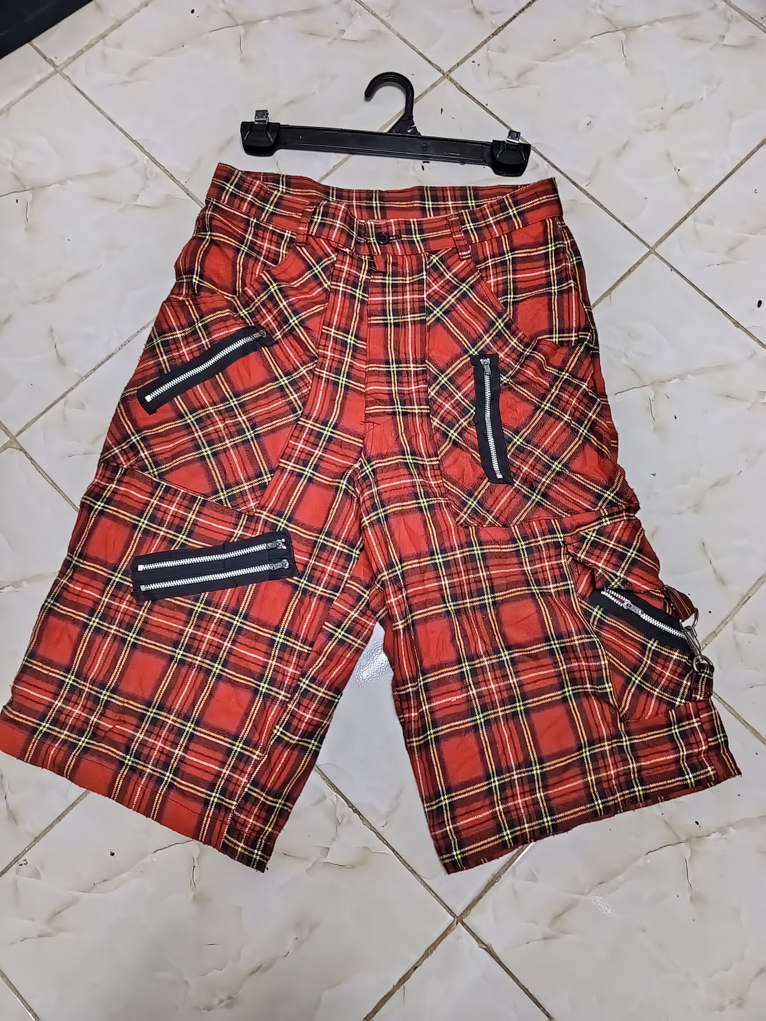 Japanese Brand PUNK ITEM 3Q SHORTPANTS 💥KAY STATION JAPAN💥 Size US 30 / EU 46 - 1 Thumbnail