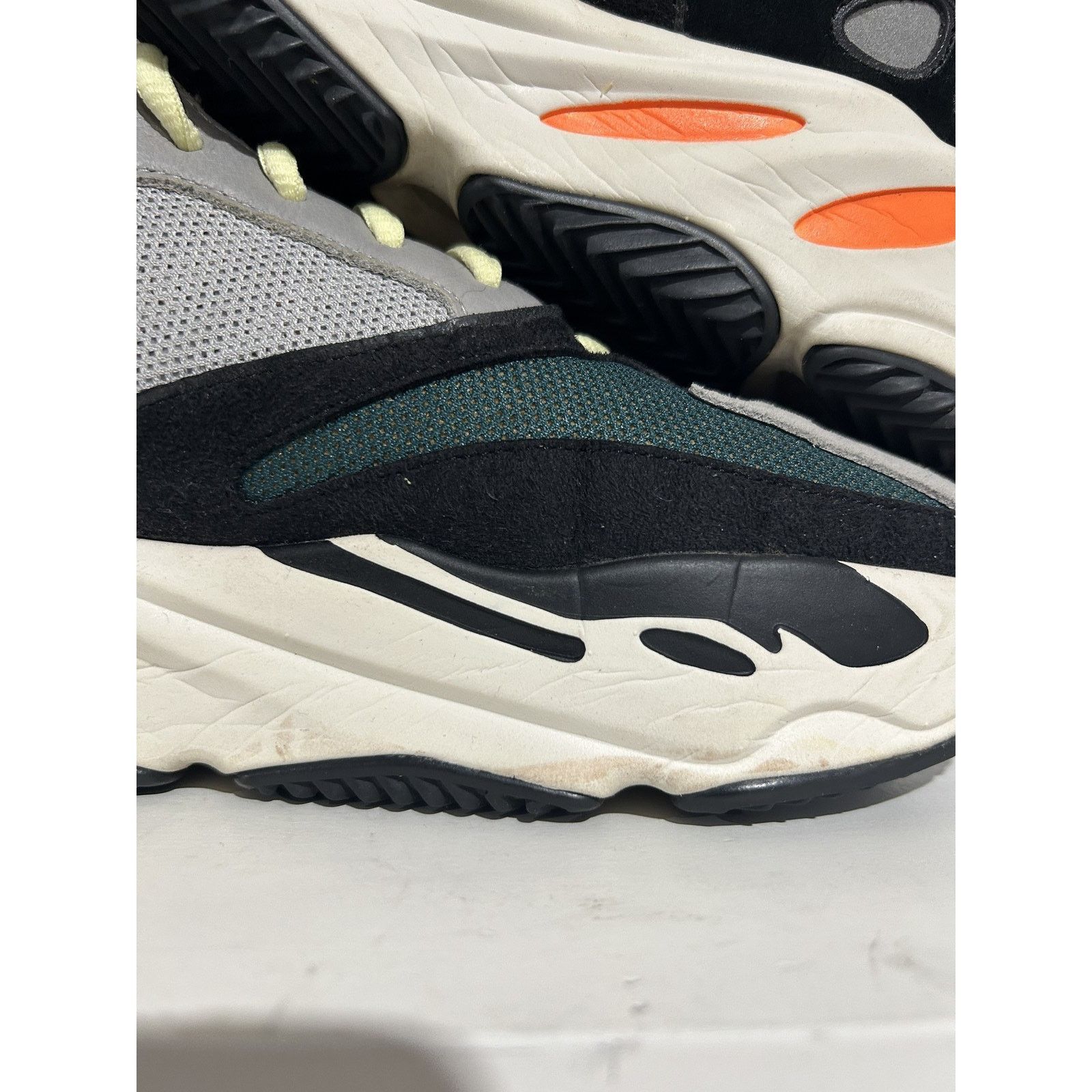 Adidas ADIDAS YEEZY BOOST 700 WAVE RUNNER SIZE 13 PREOWNED Size US 13 / EU 46 - 7 Thumbnail