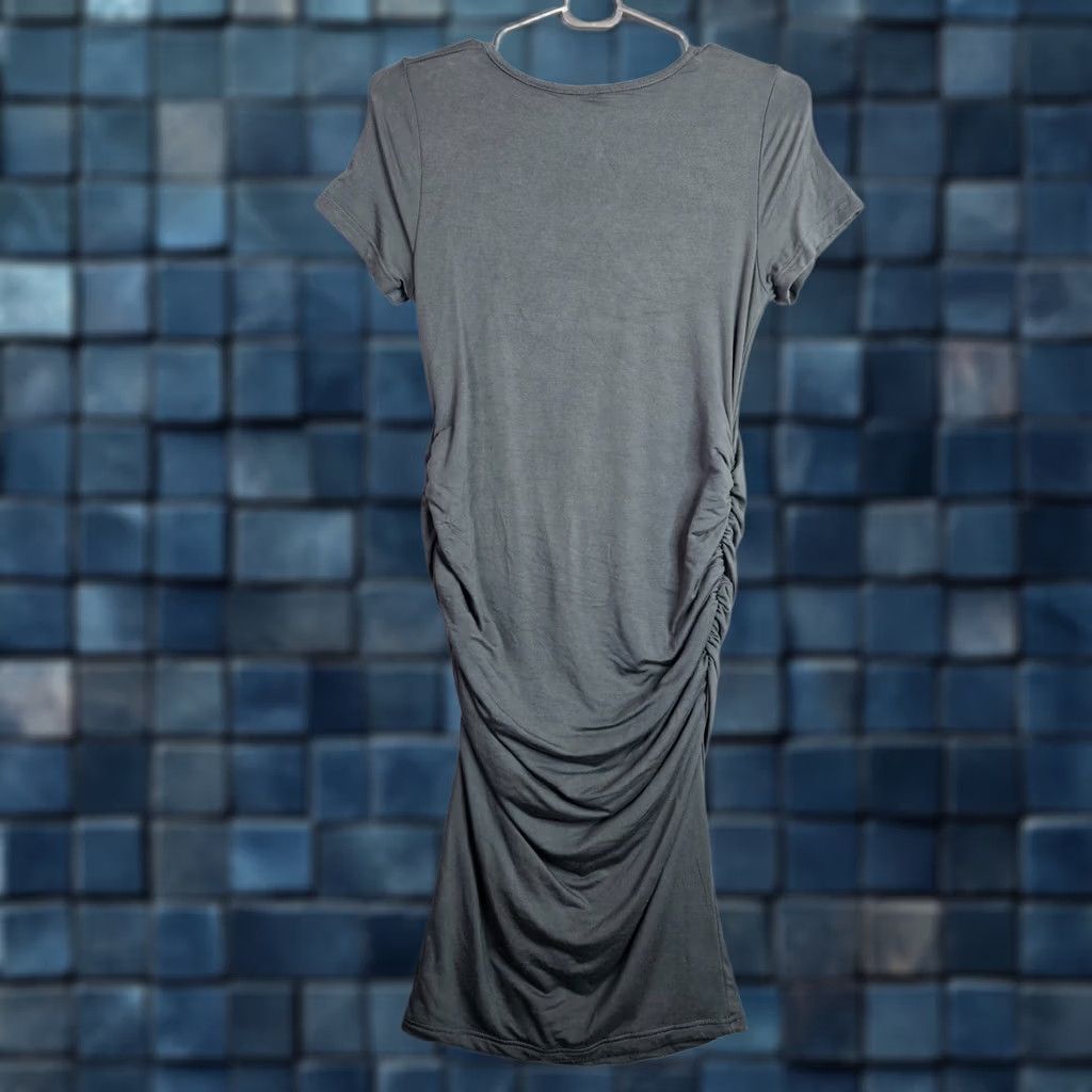 Quince Quince Women’s XS Gray Ruched Side Midi Dress Bodycon Short Sleeve Dress Size 26" / US 2 / IT 38 - 1 Thumbnail